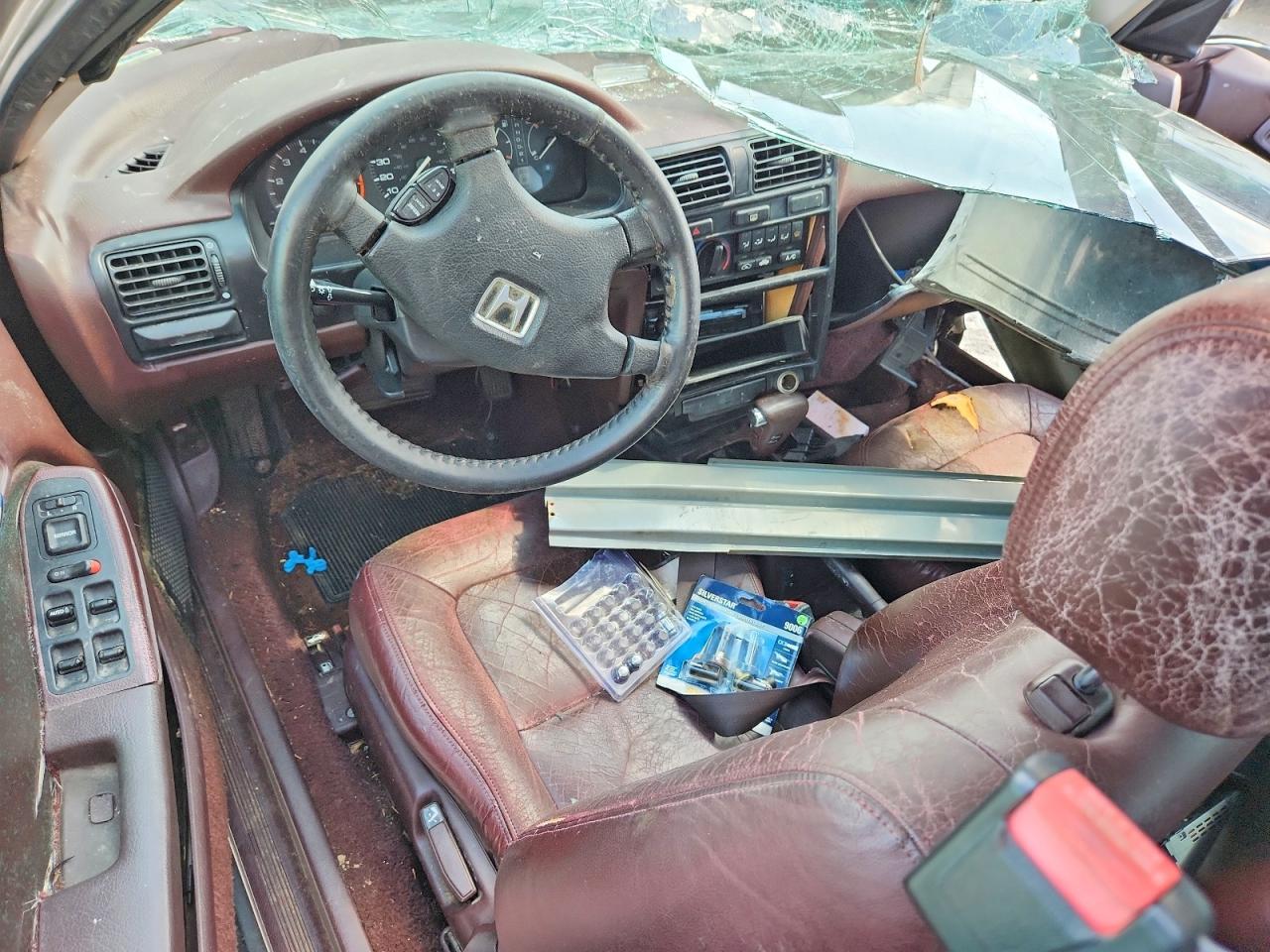1991 Honda Accord Lx Tan vin: 1HGCB7653MA056423
