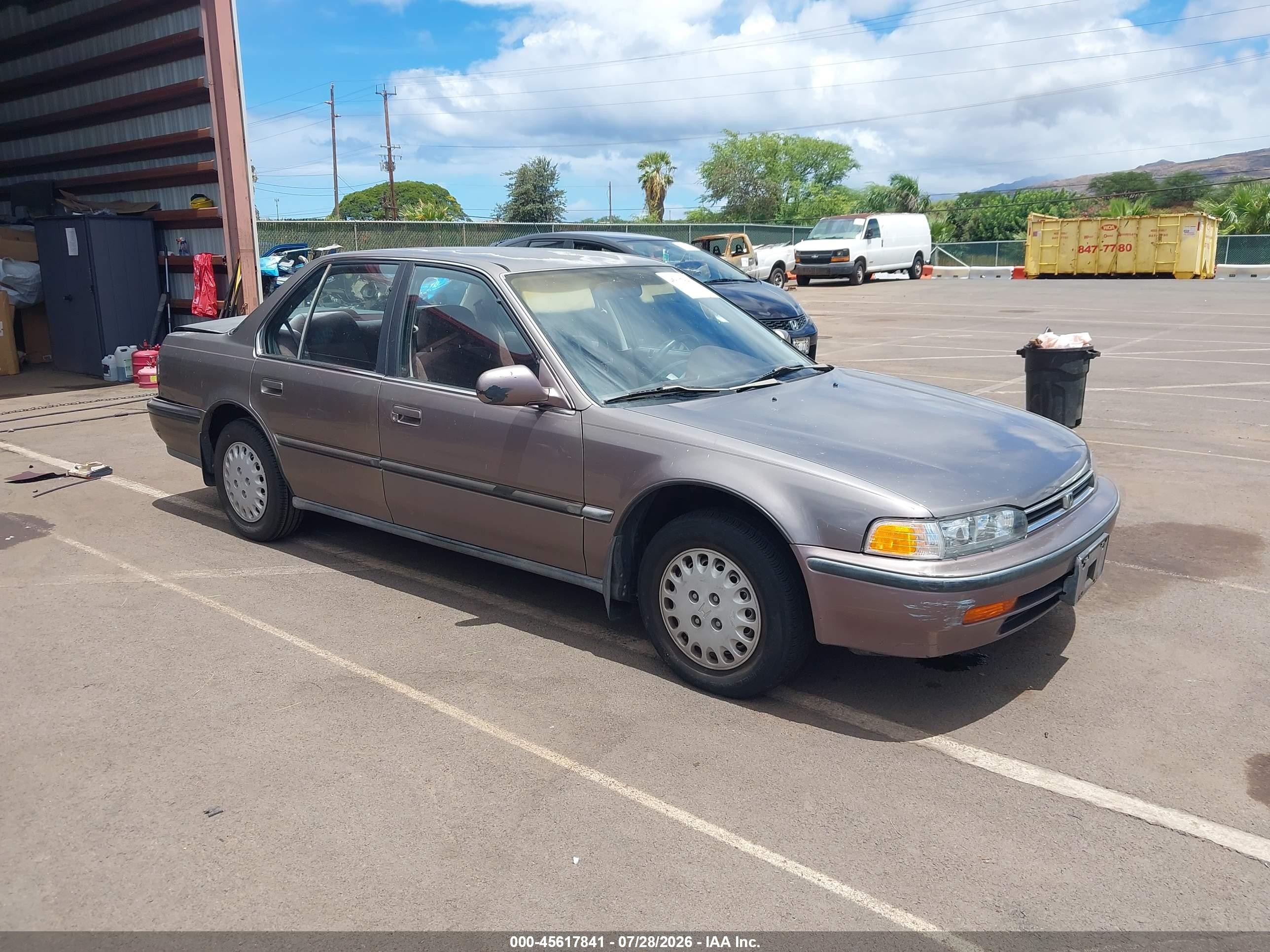 1992 Honda Accord Lx Brown vin: 1HGCB7656NA141449