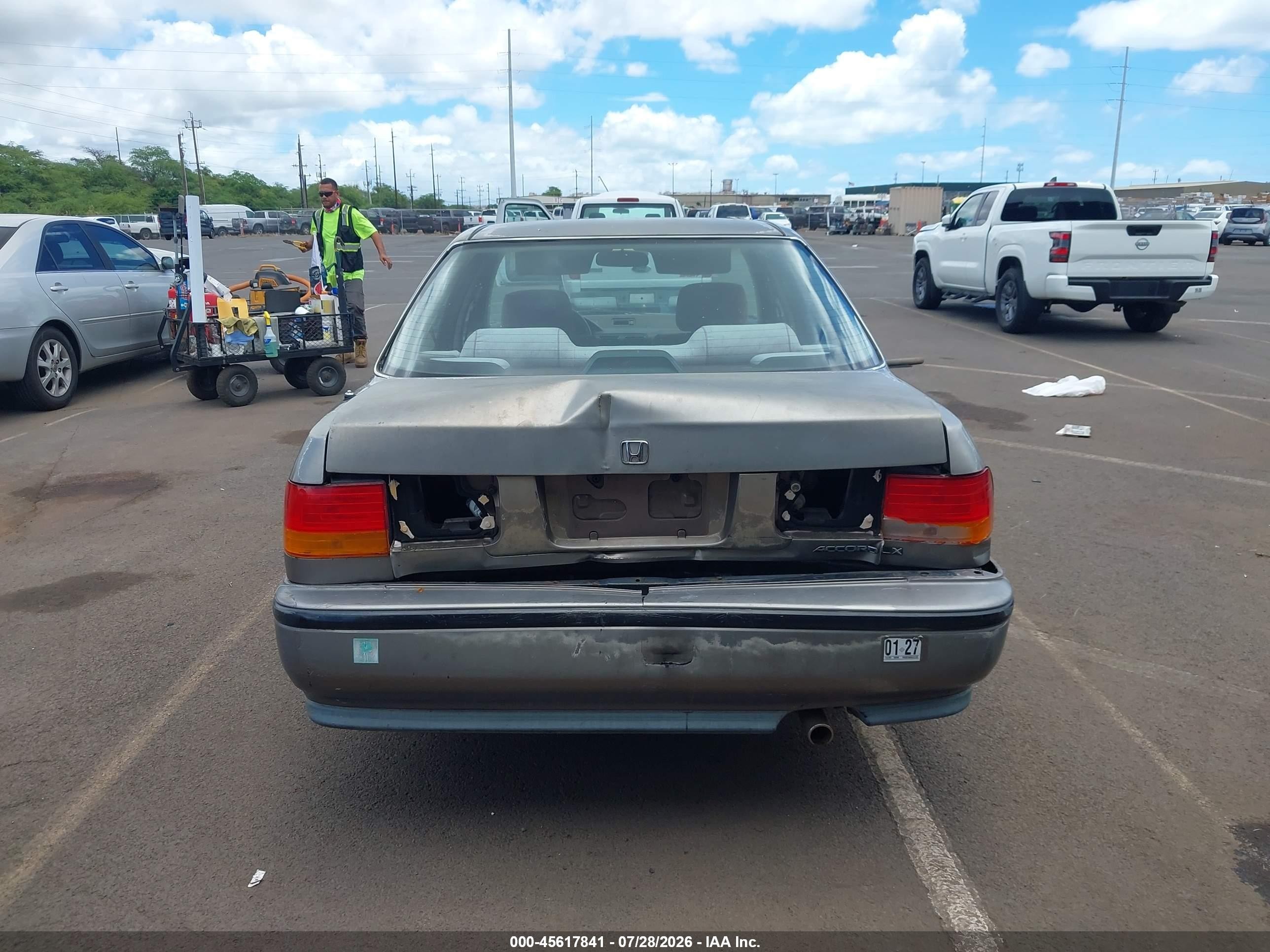 1992 Honda Accord Lx Brown vin: 1HGCB7656NA141449
