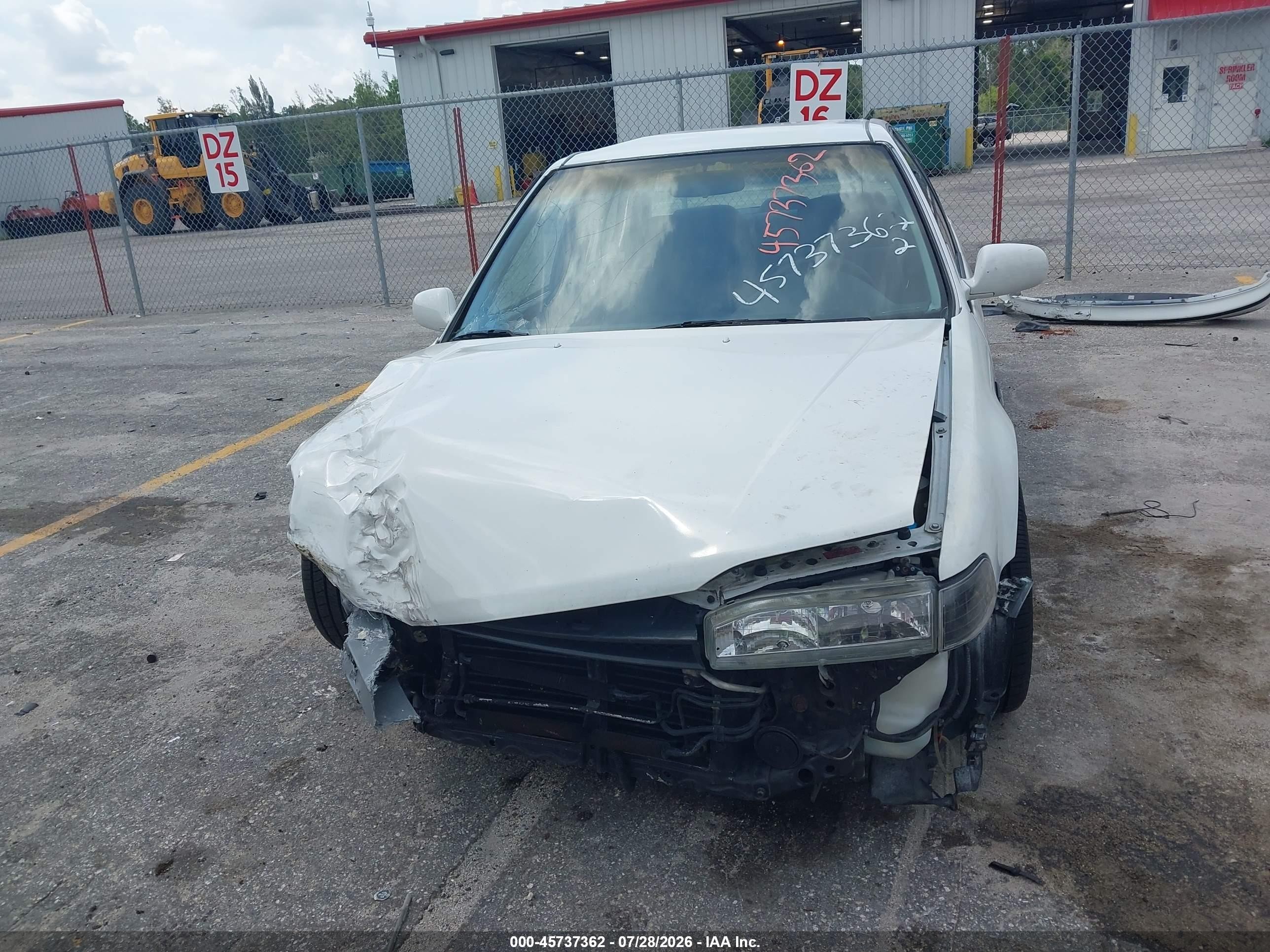 1993 Honda Accord Lx White vin: 1HGCB7656PA002246