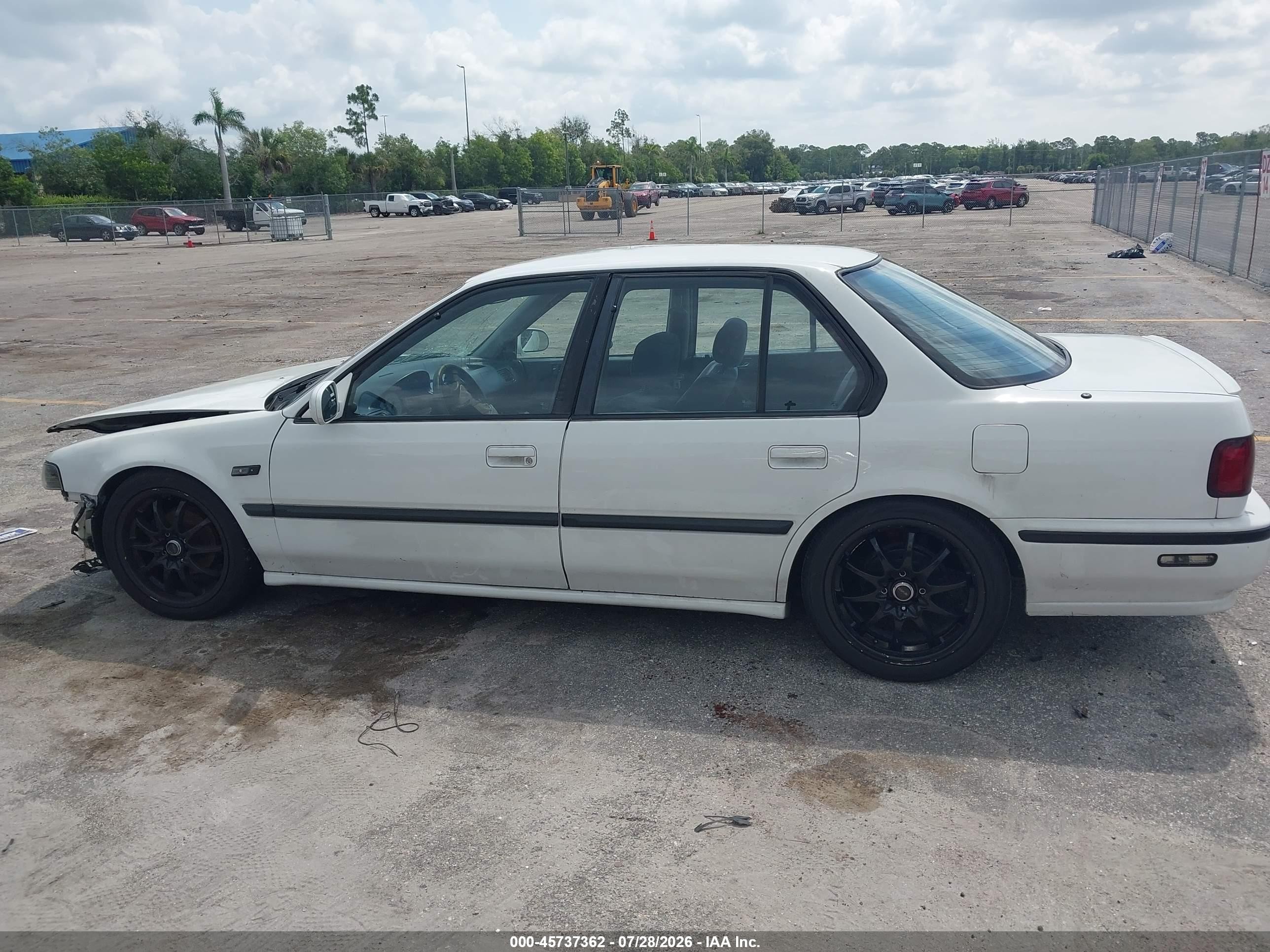 1993 Honda Accord Lx White vin: 1HGCB7656PA002246