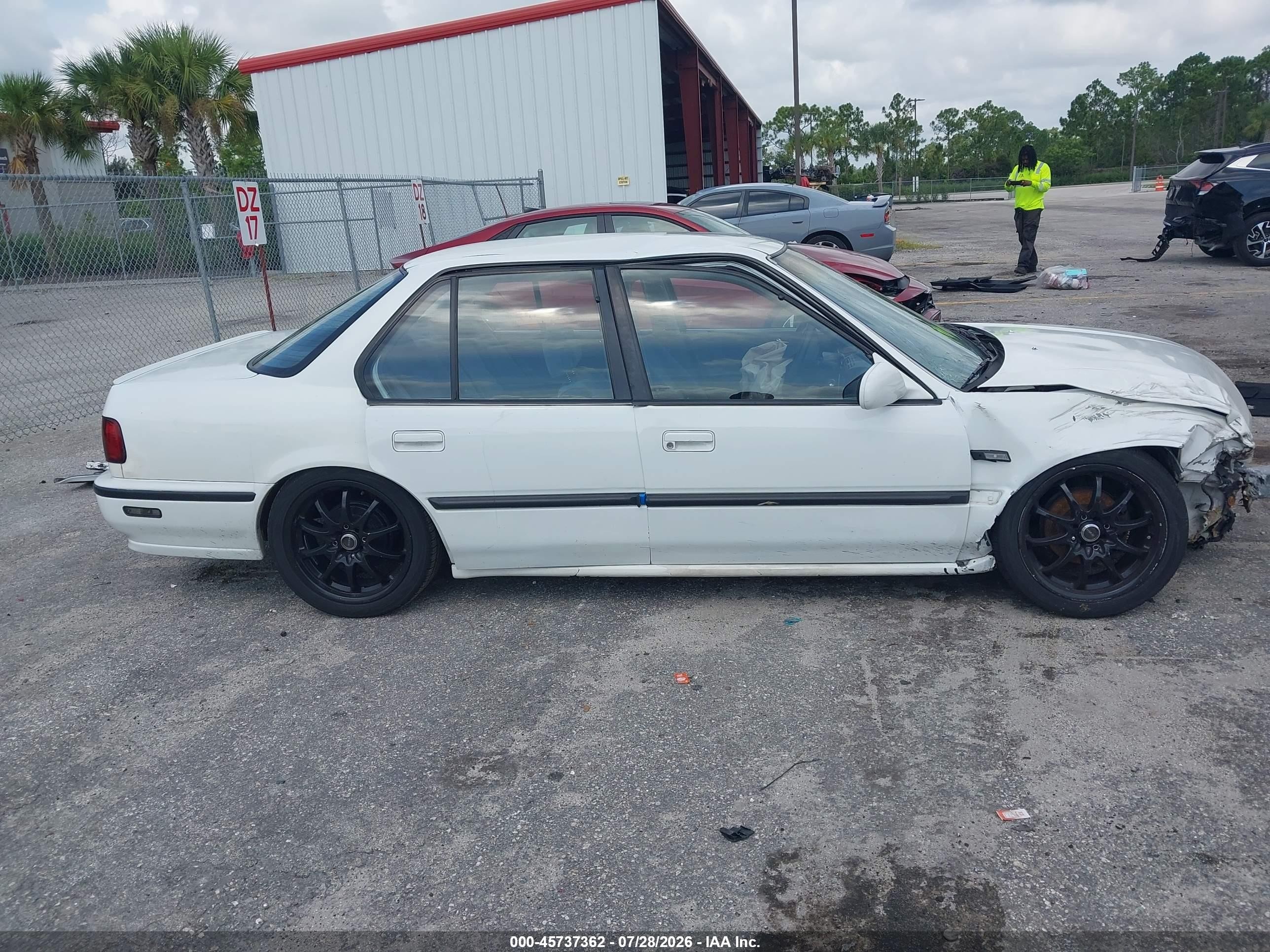 1993 Honda Accord Lx White vin: 1HGCB7656PA002246