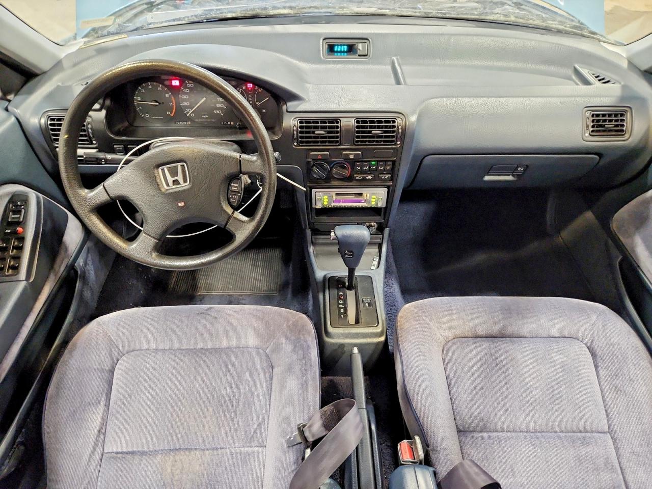 1990 Honda Accord Lx Blue vin: 1HGCB7658LA000105