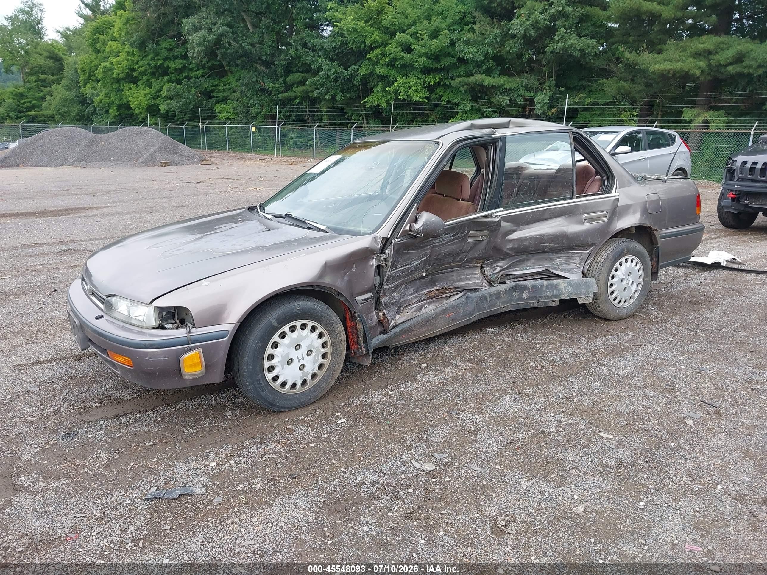 1992 Honda Accord Lx Gray vin: 1HGCB765XNL003725