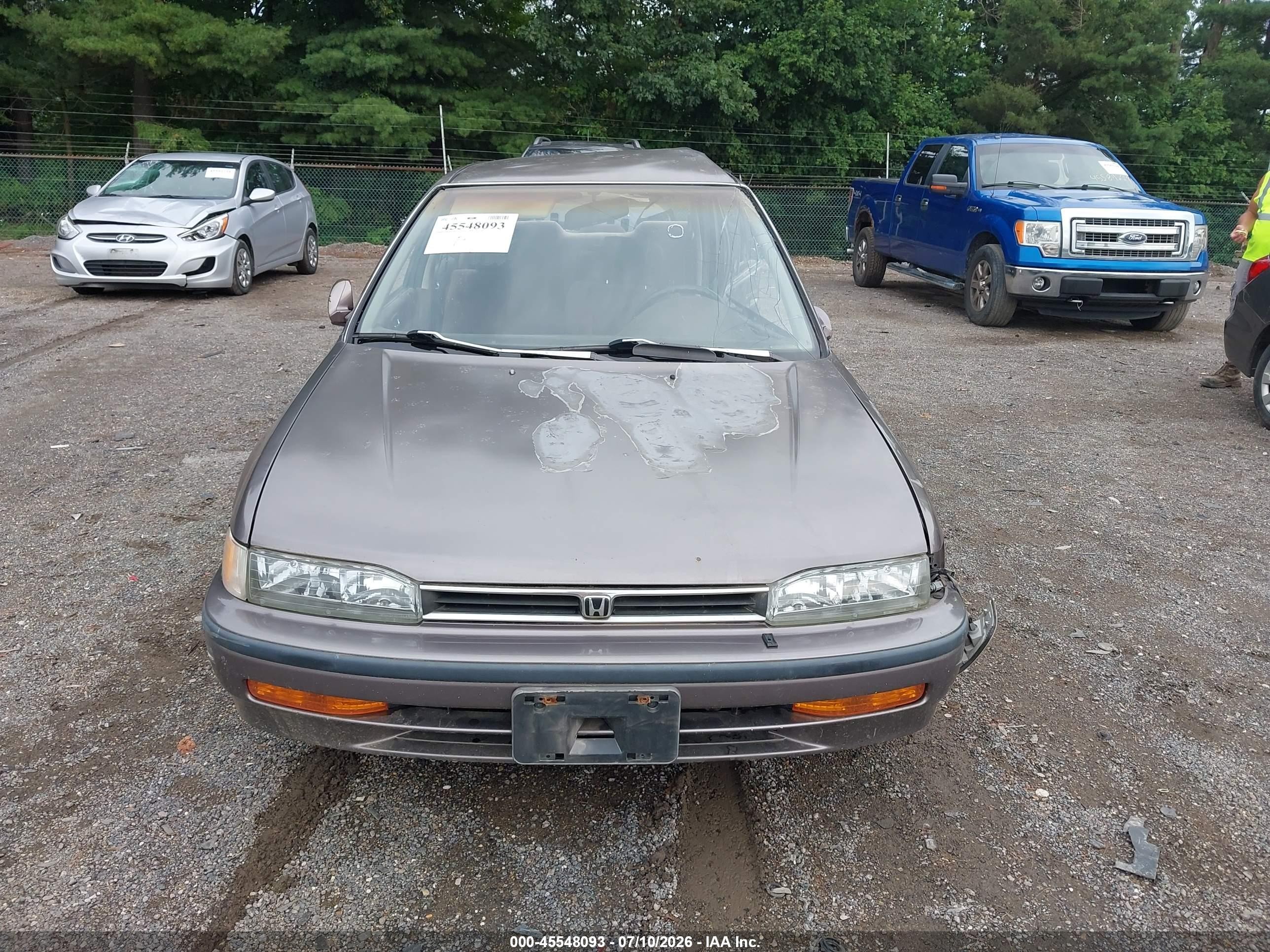 1992 Honda Accord Lx Gray vin: 1HGCB765XNL003725