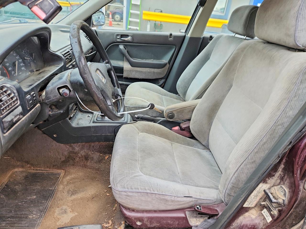 1991 Honda Accord Ex Burgundy vin: 1HGCB7668MA032840