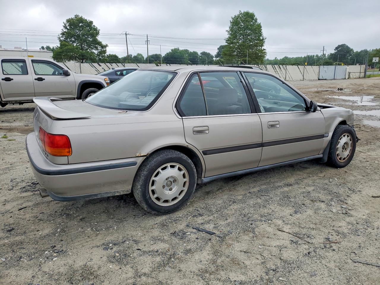 1992 Honda Accord Ex Tan vin: 1HGCB7670NA221895