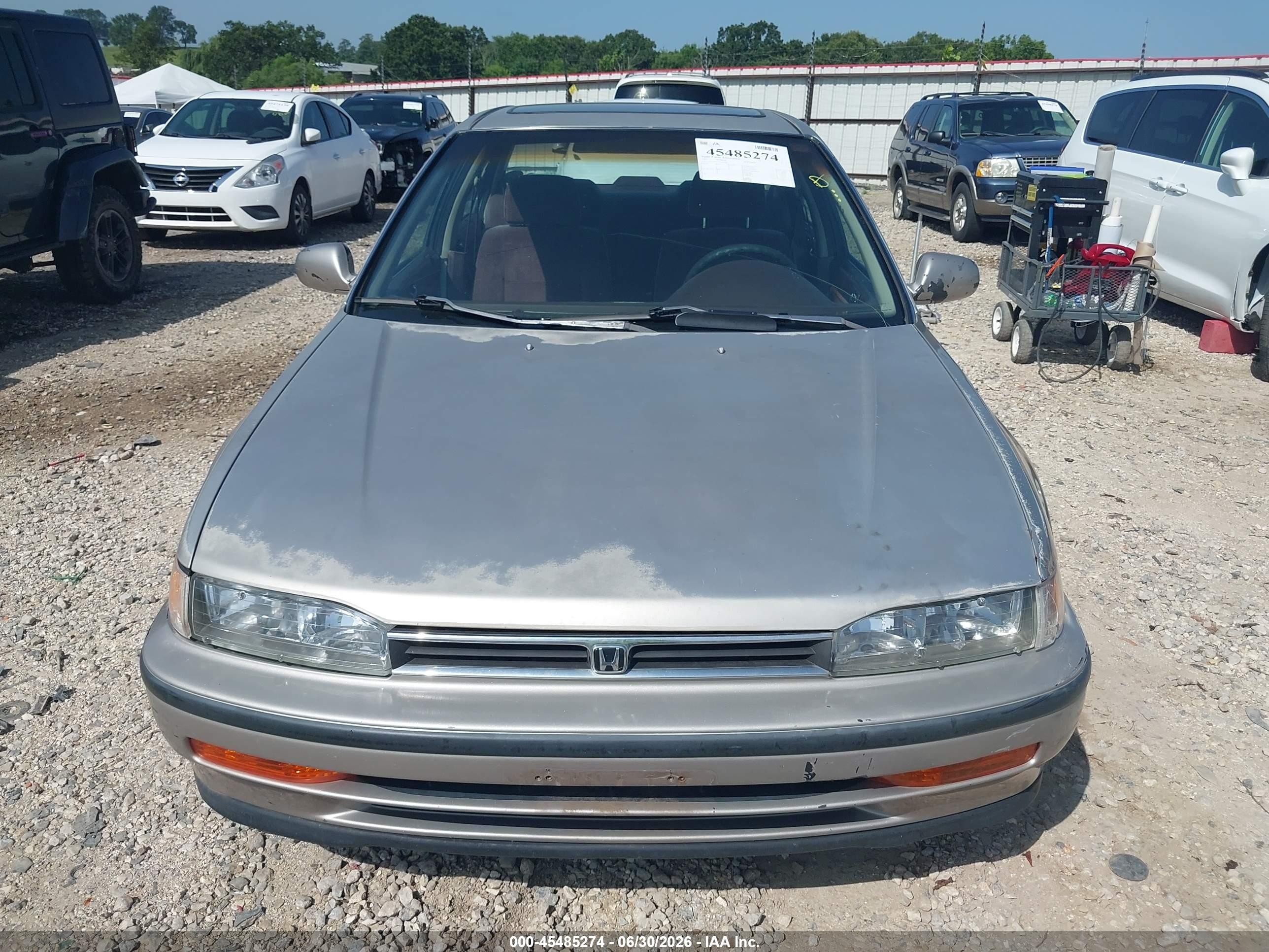 1993 Honda Accord Ex Silver vin: 1HGCB7673PA075818