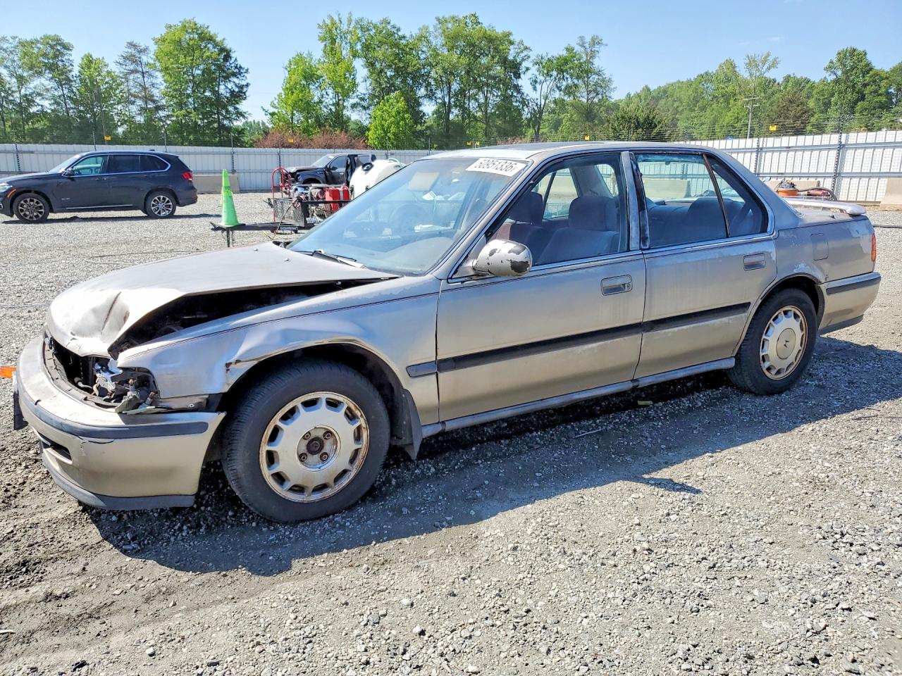 1992 Honda Accord Ex Silver vin: 1HGCB7678NA008323