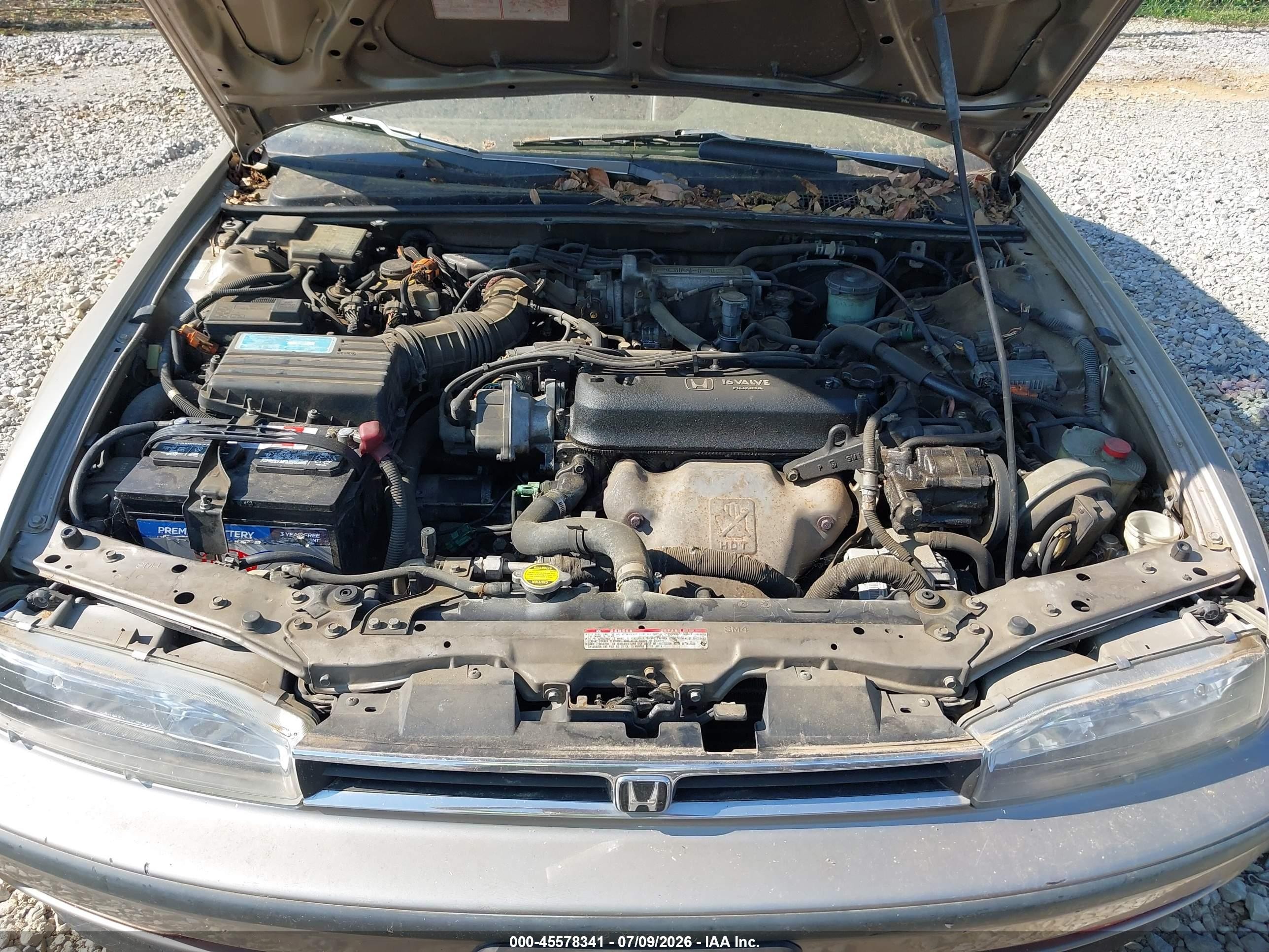 1992 Honda Accord Ex Silver vin: 1HGCB7679NA103473