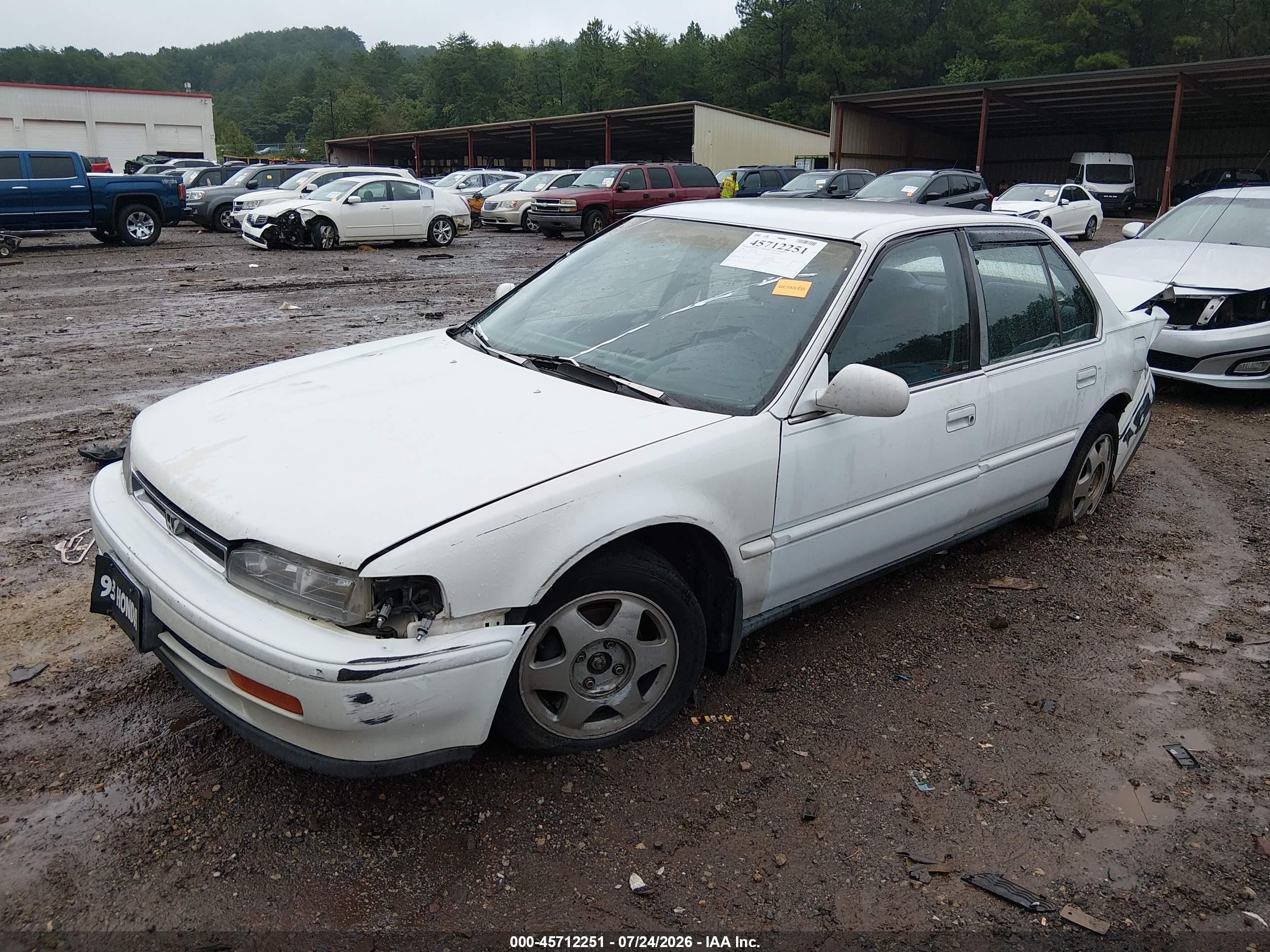 1993 Honda Accord 10th Anniversary White vin: 1HGCB7697PA157908
