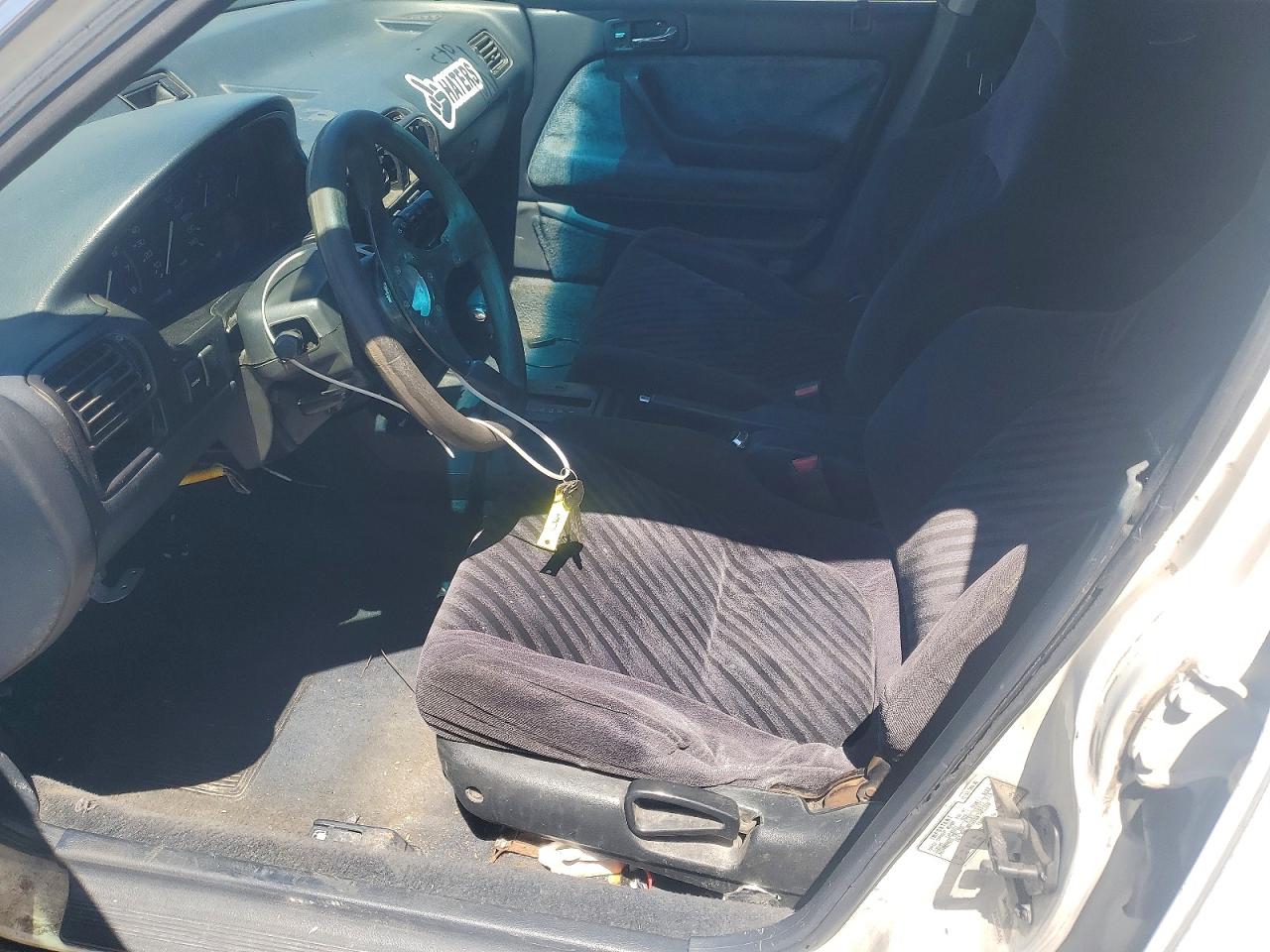 1991 Honda Accord Lx White vin: 1HGCB9851MA007858