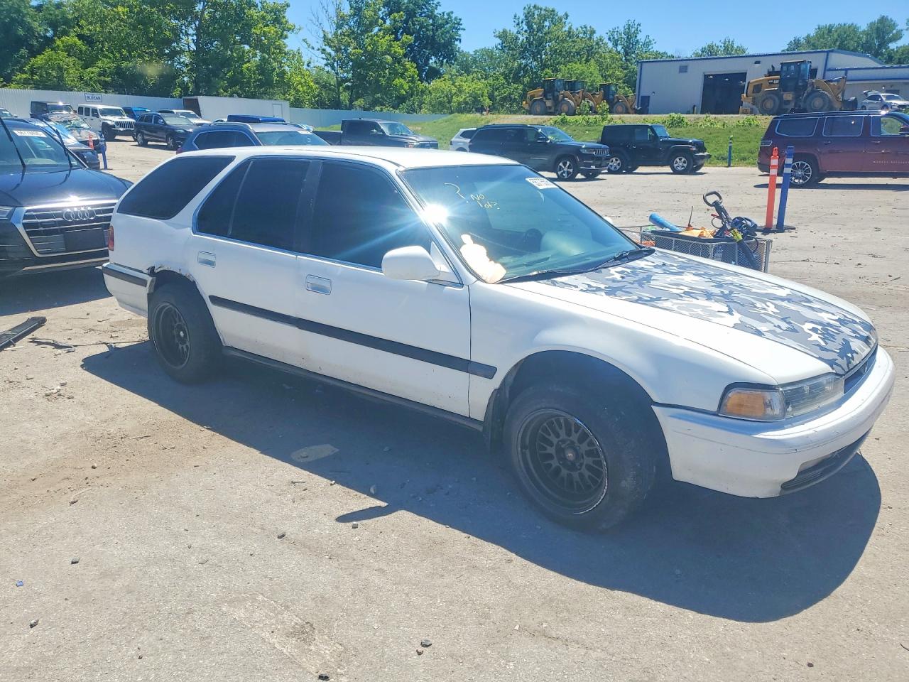 1991 Honda Accord Lx White vin: 1HGCB9851MA007858