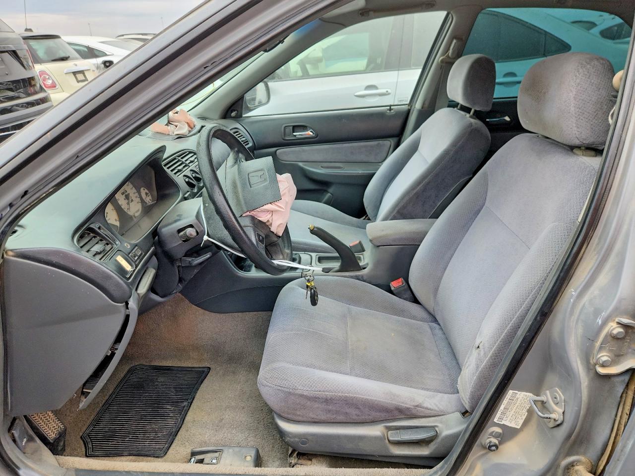 1995 Honda Accord Dx Gray vin: 1HGCD5524SA133478