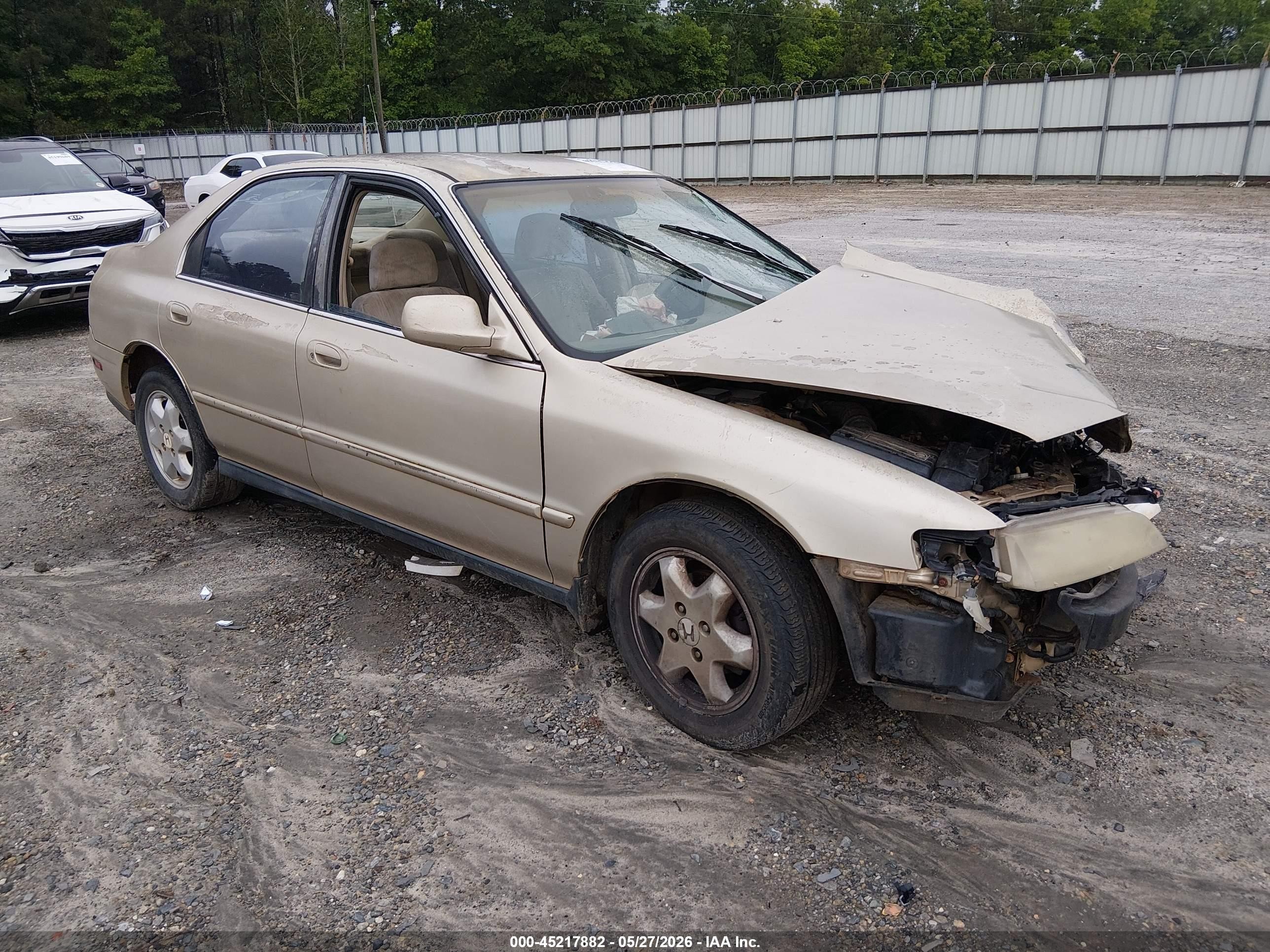 1994 Honda Accord Lx/ex Золотой vin: 1HGCD5530RA068695