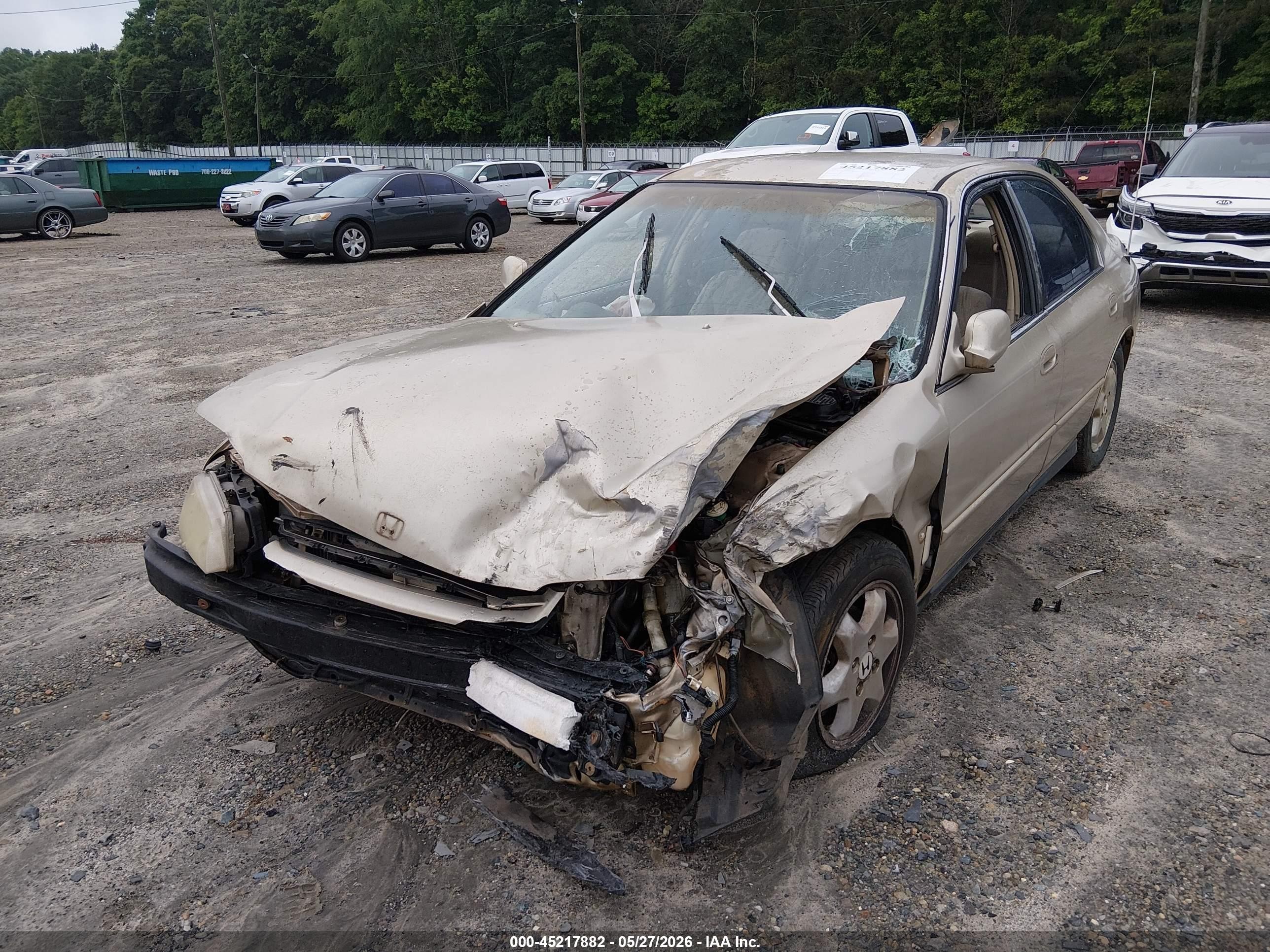 1994 Honda Accord Lx/ex Gold vin: 1HGCD5530RA068695