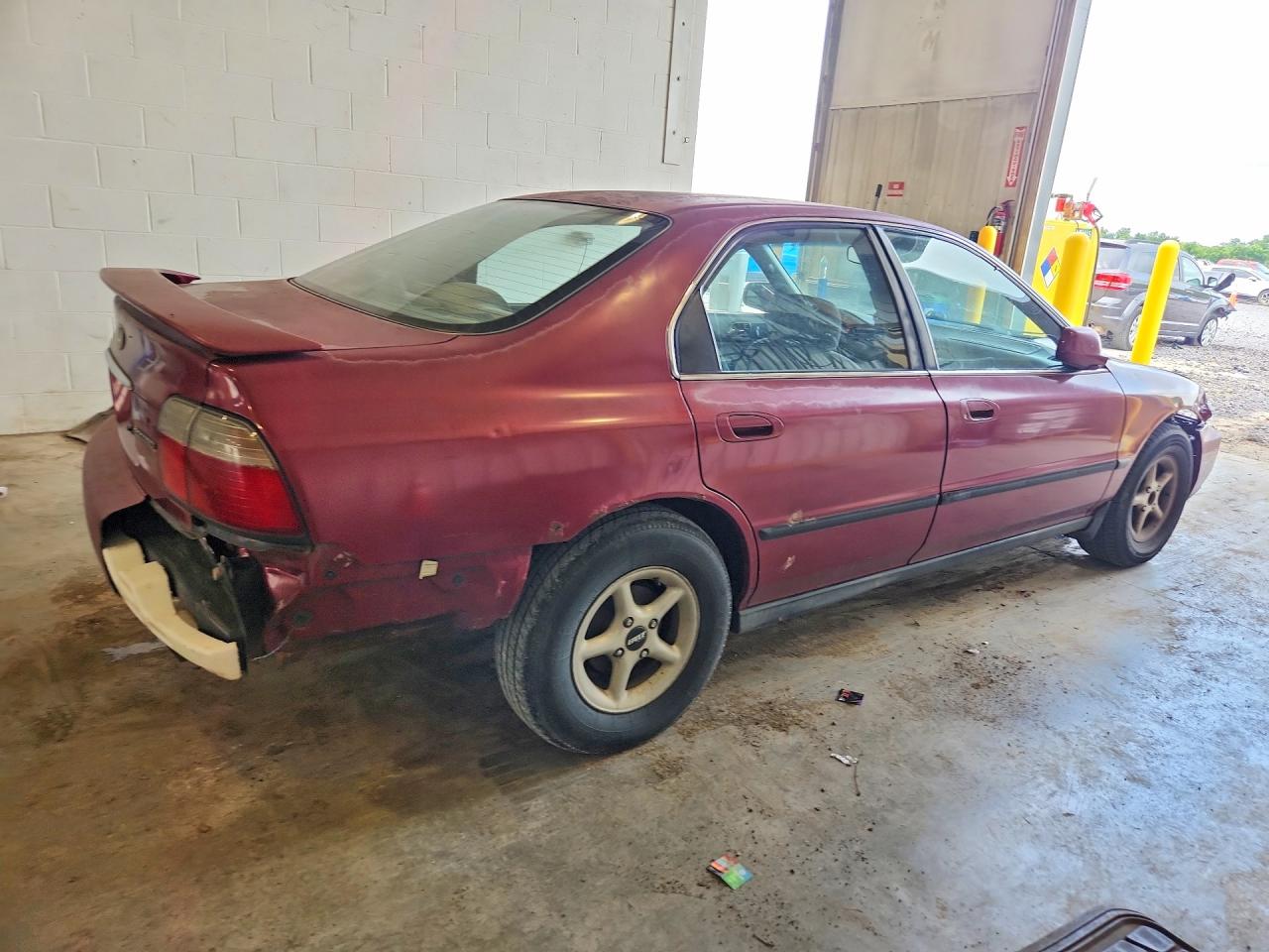 1996 Honda Accord Lx Two Tone vin: 1HGCD5530TA270489