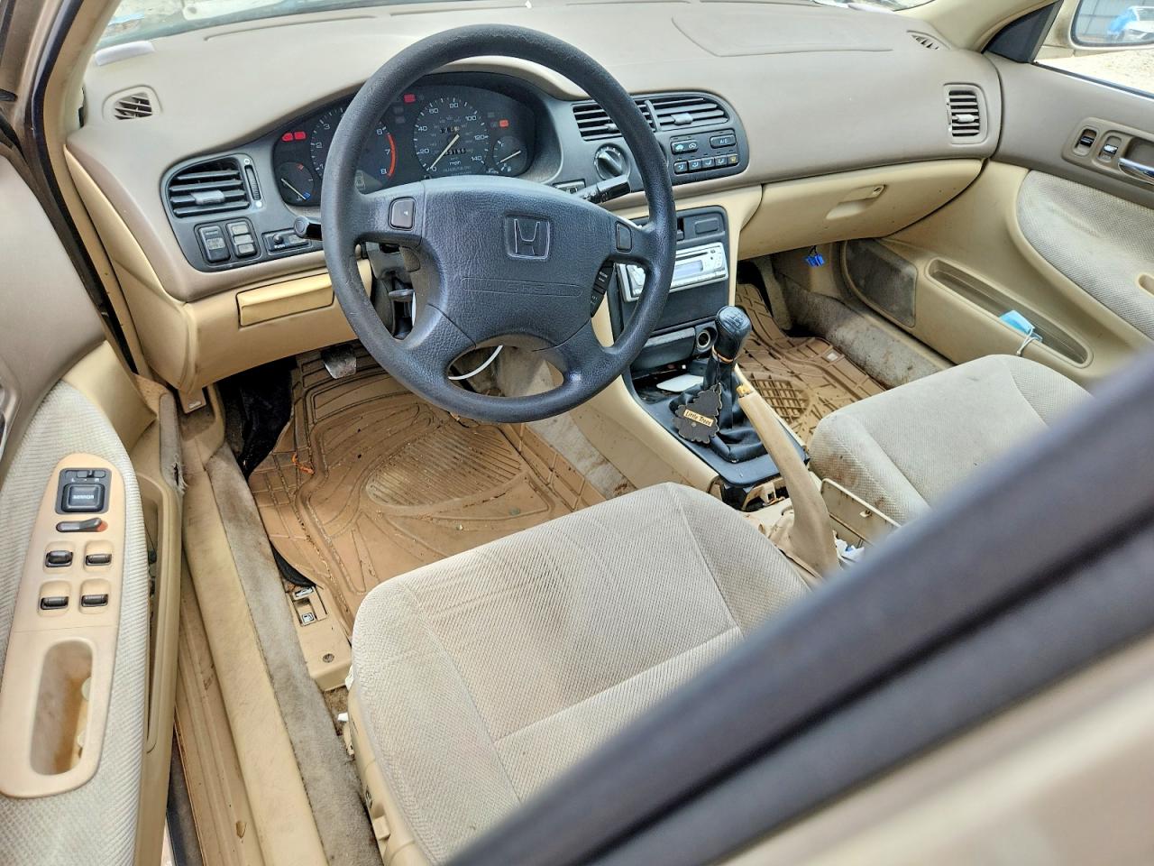 1994 Honda Accord Ex Tan vin: 1HGCD5554RA125241