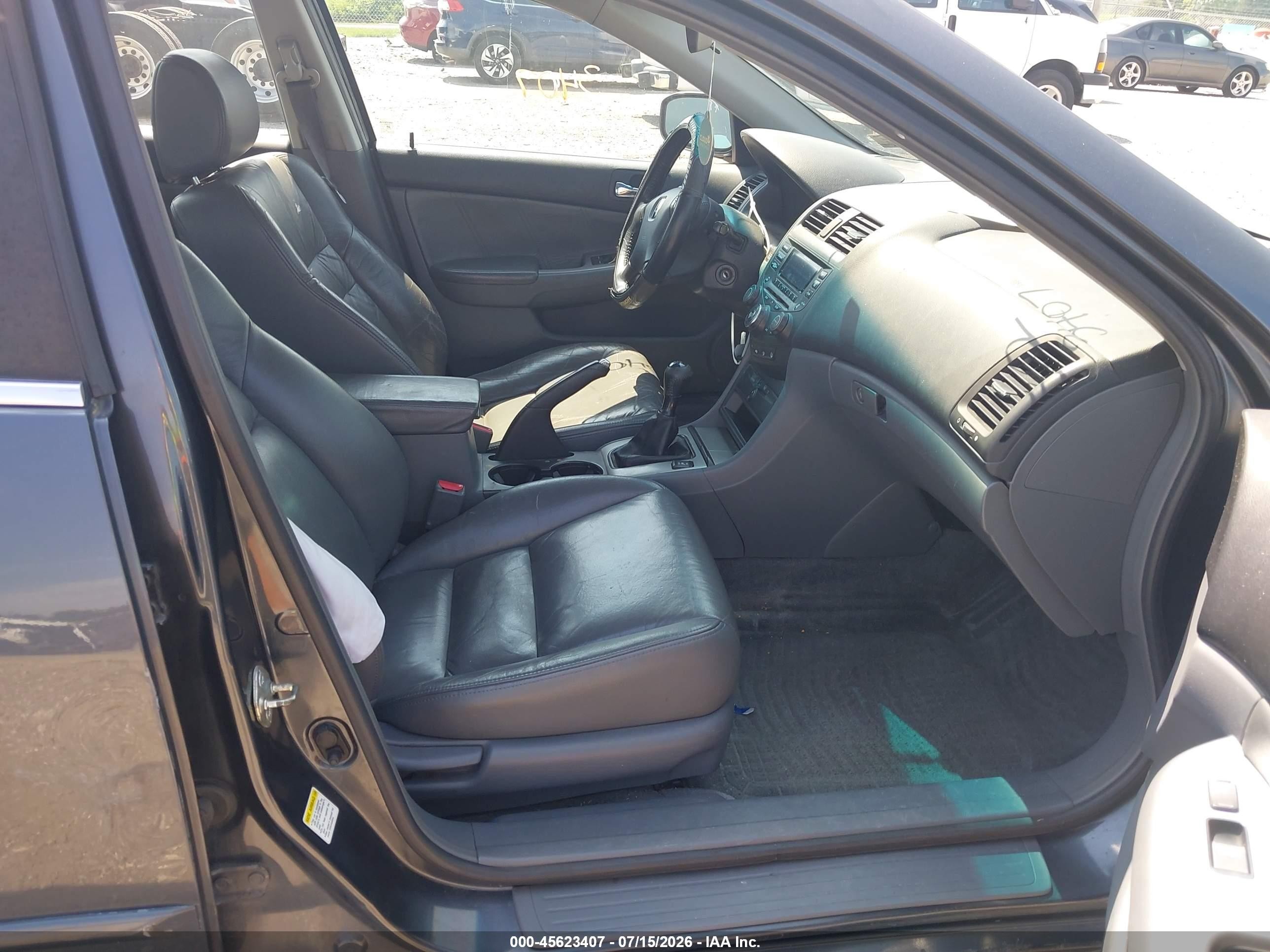 1996 Honda Accord Ex Gray vin: 1HGCD5560TA019501