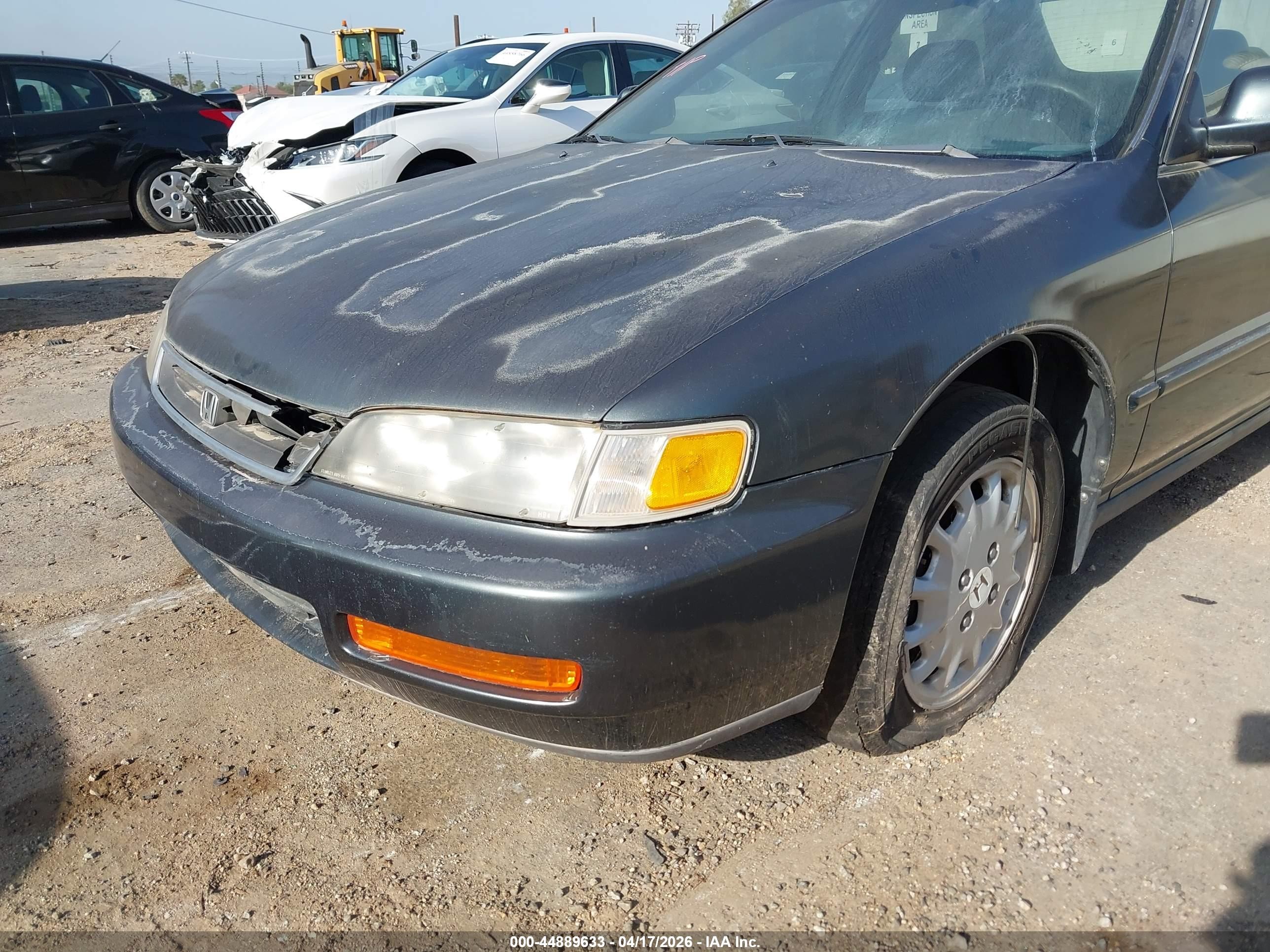 1996 Honda Accord Ex Gray vin: 1HGCD556XTA208799