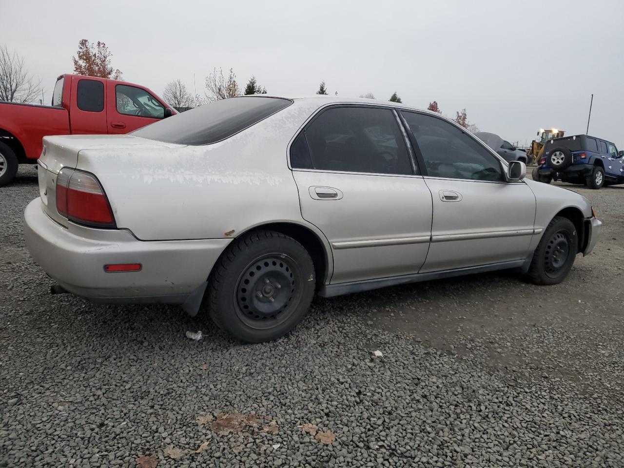 1997 Honda Accord Se Silver vin: 1HGCD5600VA047070