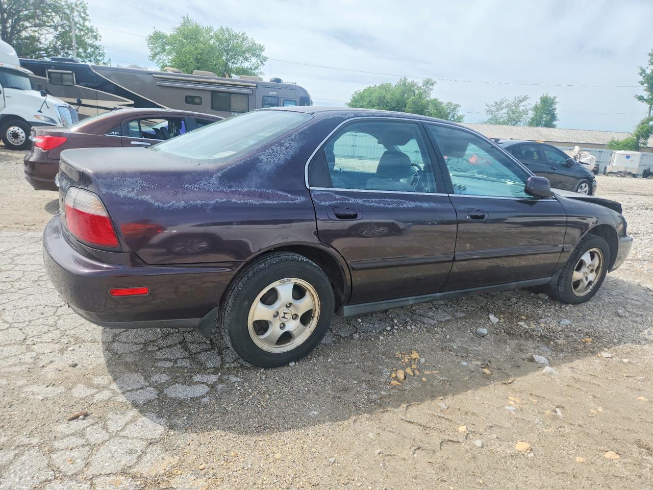 1997 Honda Accord Se Фиолетовый vin: 1HGCD5600VA085186