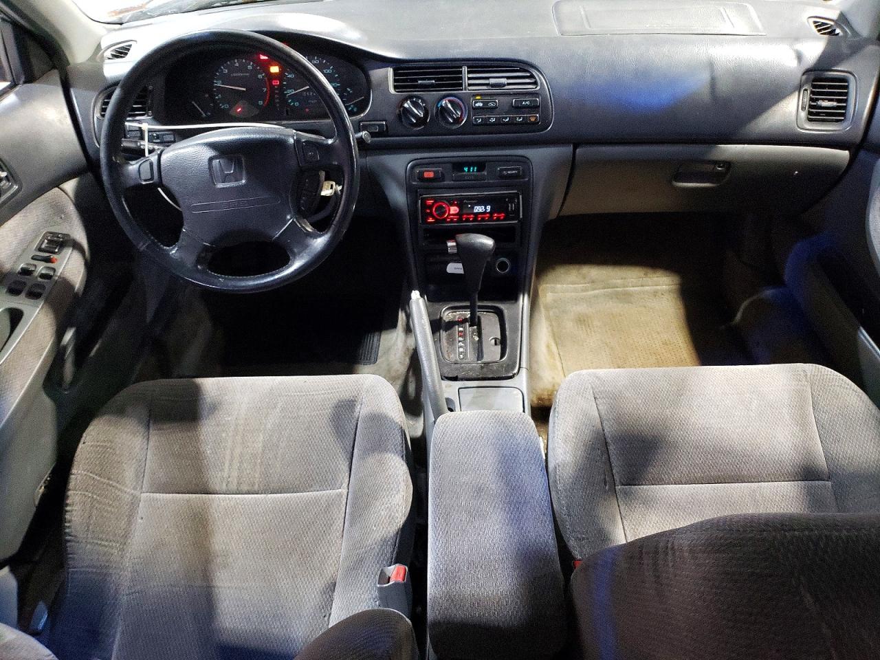 1997 Honda Accord Se Фиолетовый vin: 1HGCD5600VA085186