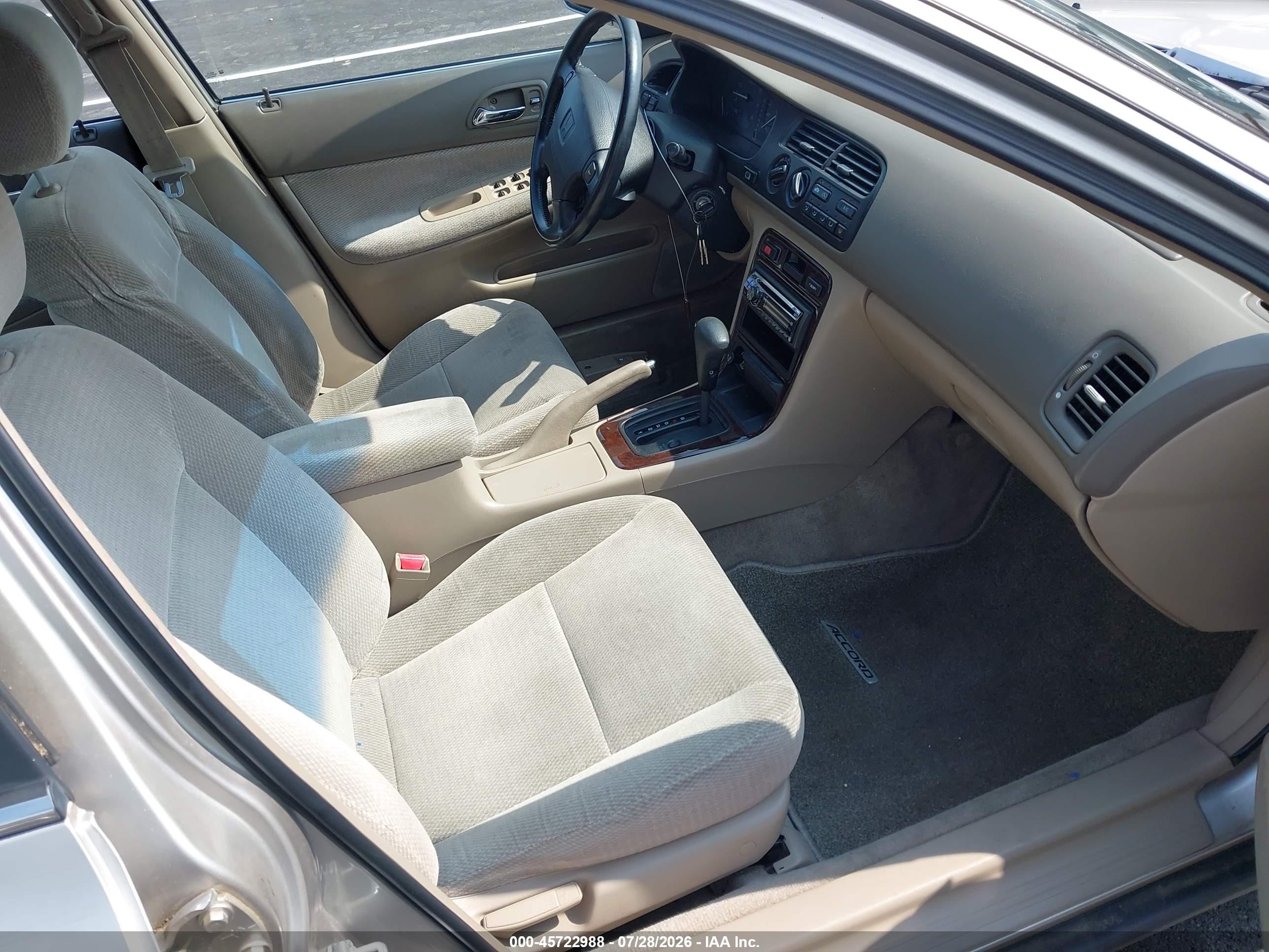 1997 Honda Accord Se Champagne vin: 1HGCD5605VA065841