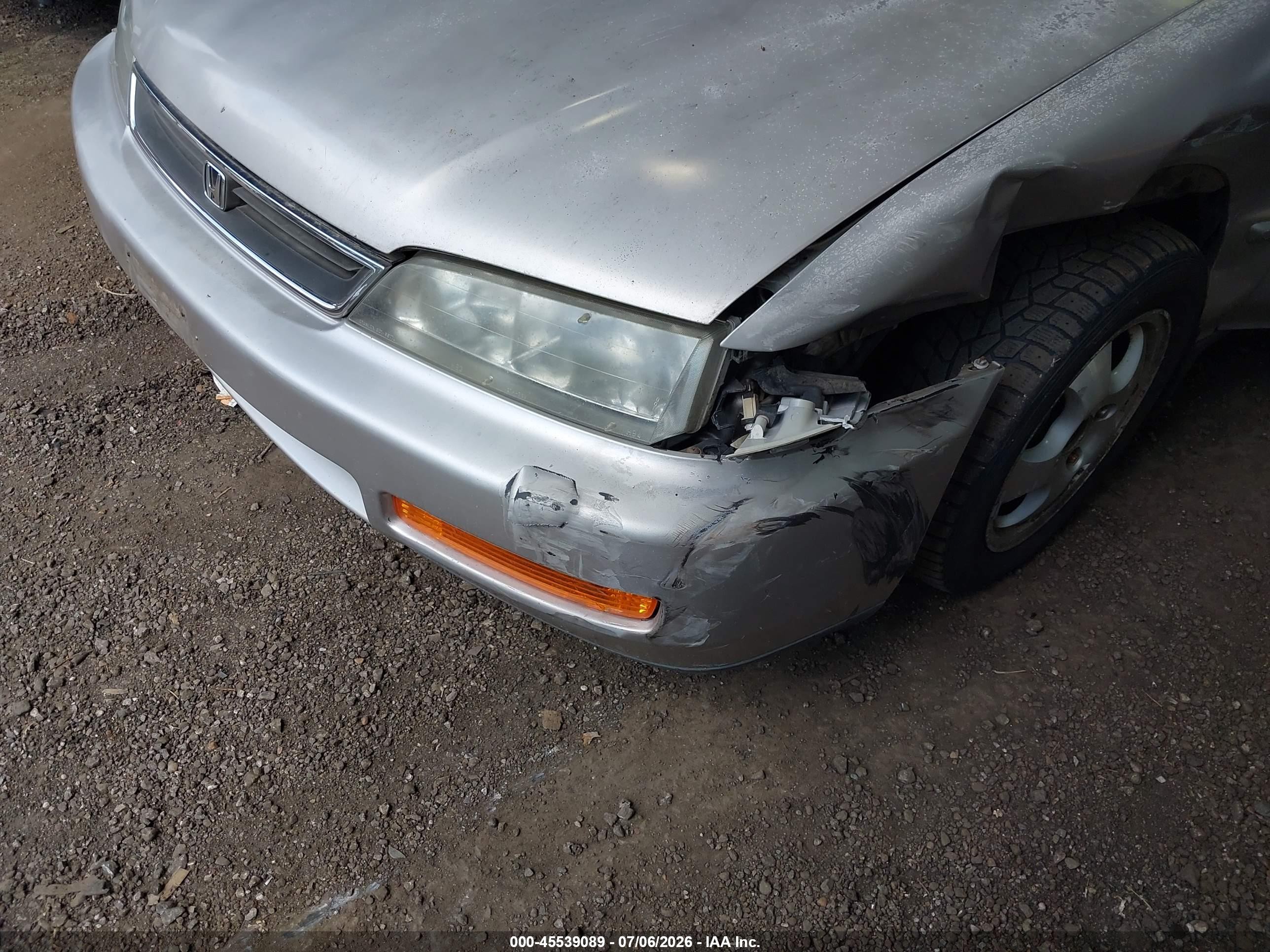 1997 Honda Accord Se Champagne vin: 1HGCD5606VA243000