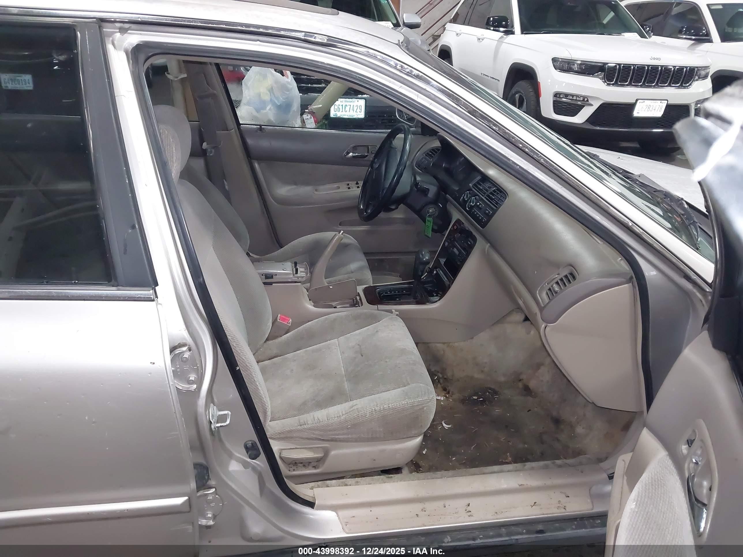 1997 Honda Accord Se Gray vin: 1HGCD5608VA064425