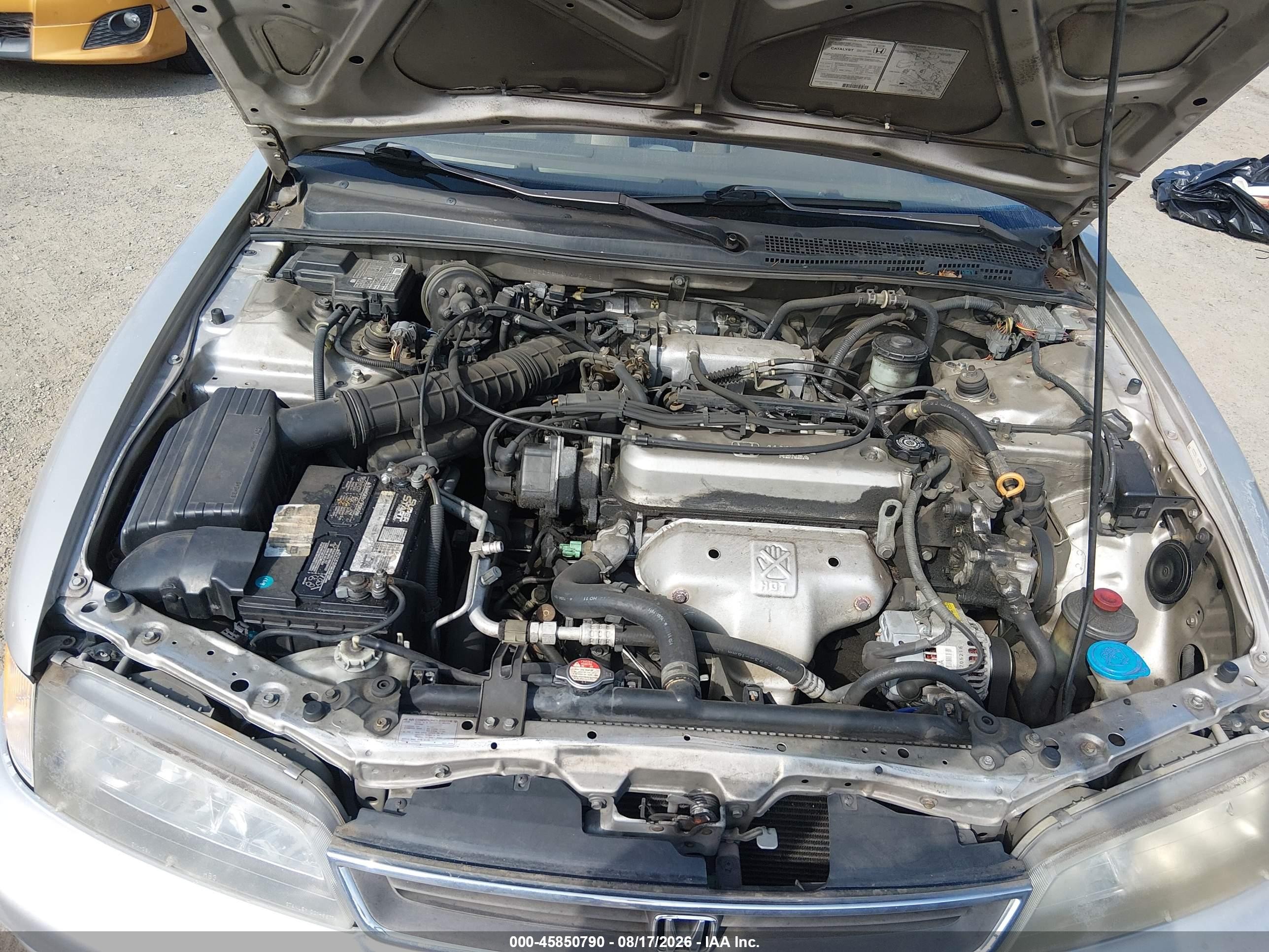 1997 Honda Accord Se Серебряный vin: 1HGCD5608VA070516