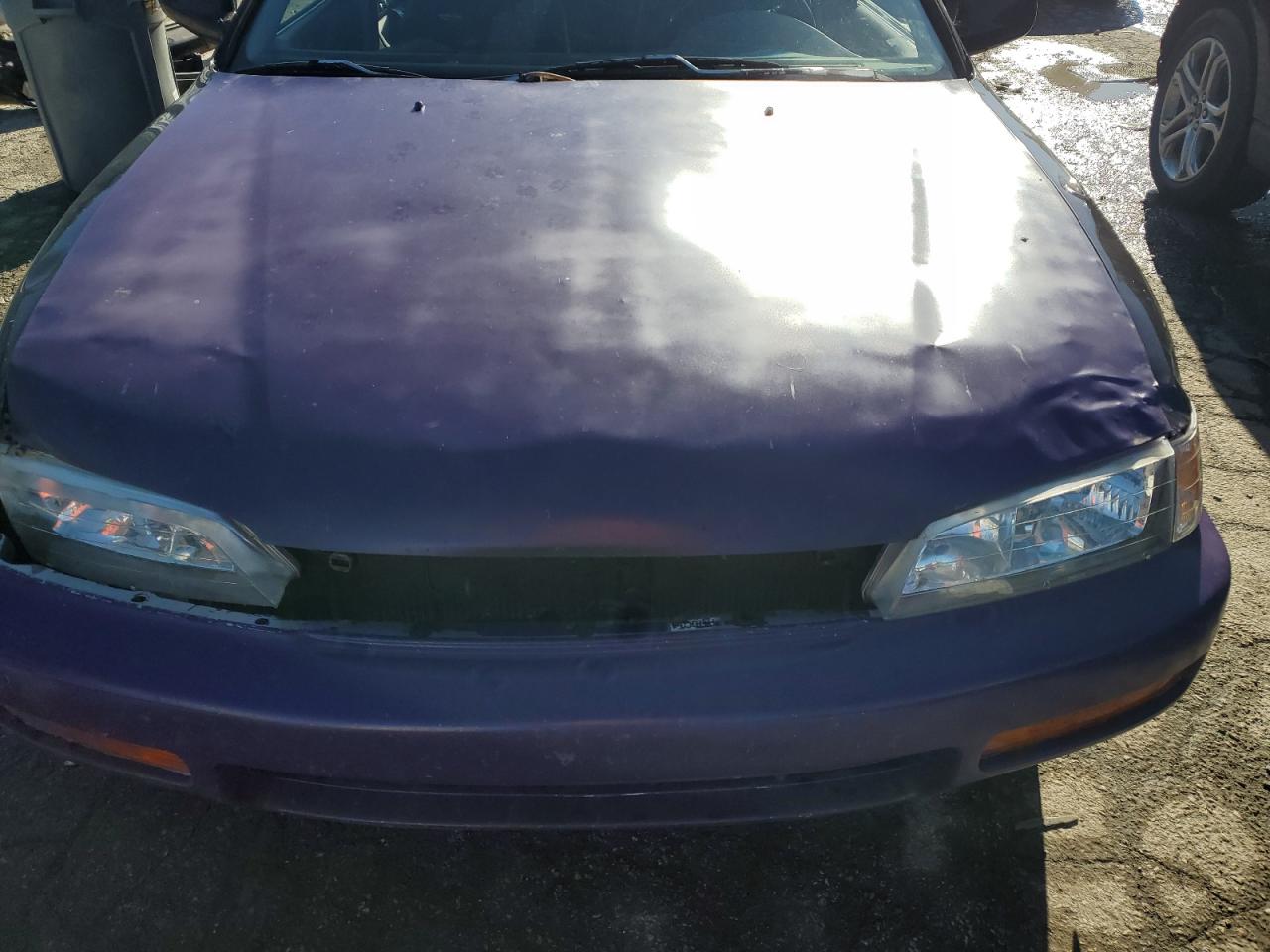 1997 Honda Accord Se Purple vin: 1HGCD5609VA229687