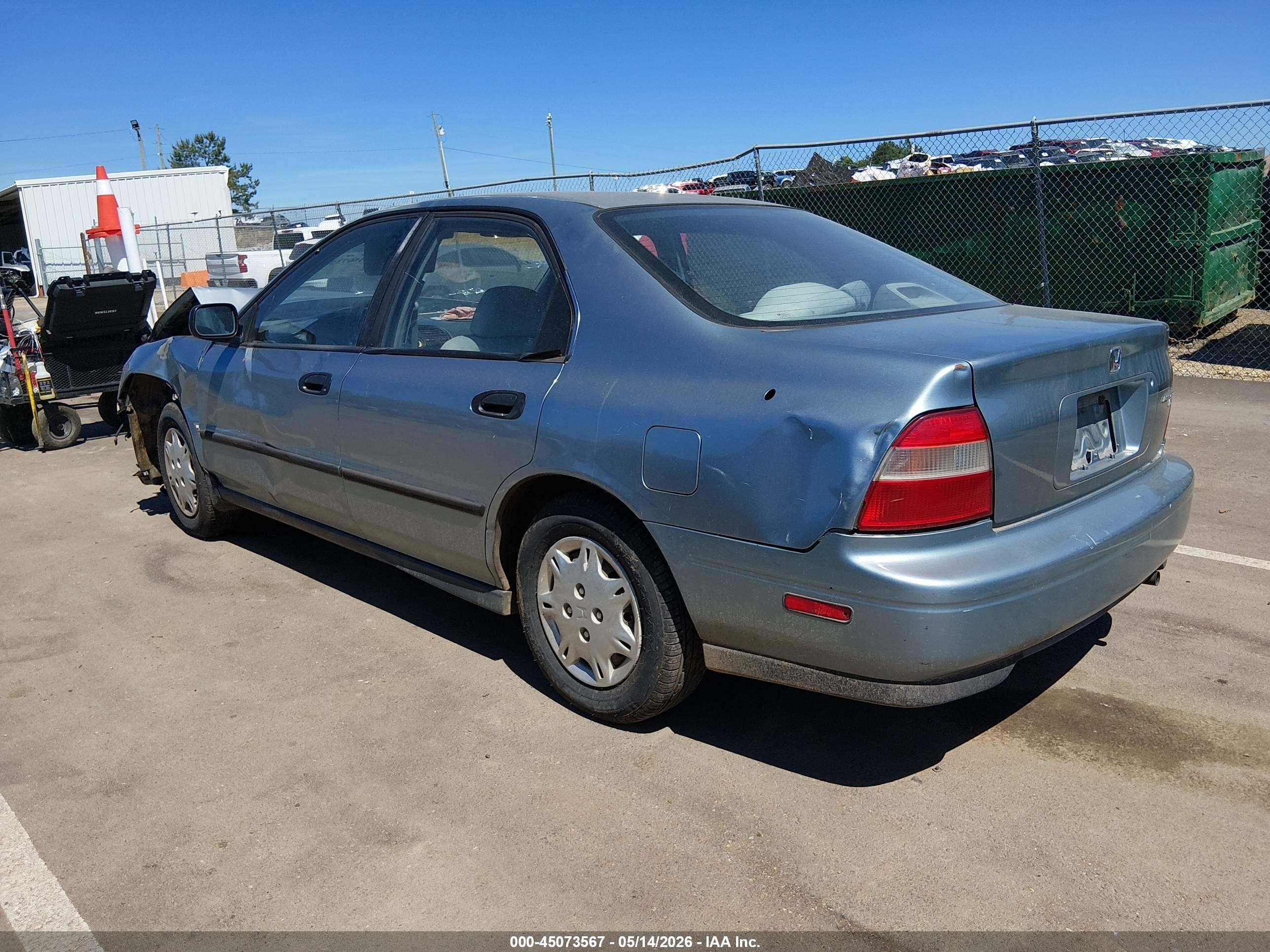 1995 Honda Accord Dx Light Blue vin: 1HGCD5627SA146725
