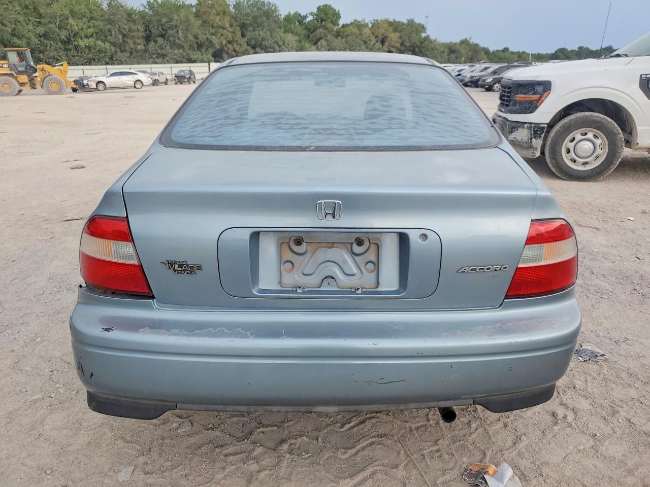 1994 Honda Accord Lx Turquoise vin: 1HGCD5630RA161831