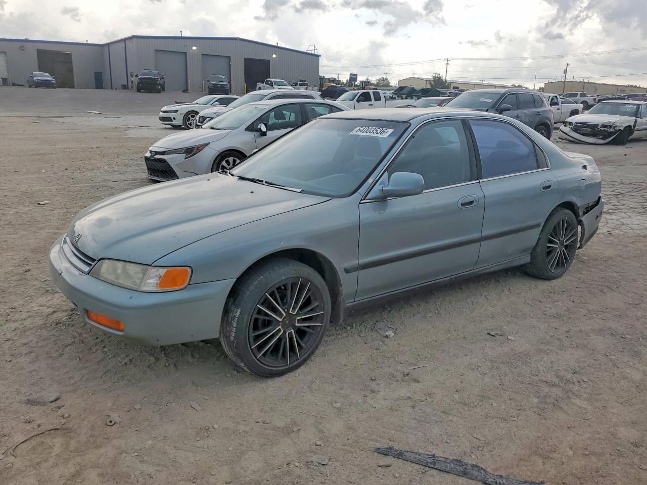 1994 Honda Accord Lx Turquoise vin: 1HGCD5630RA161831