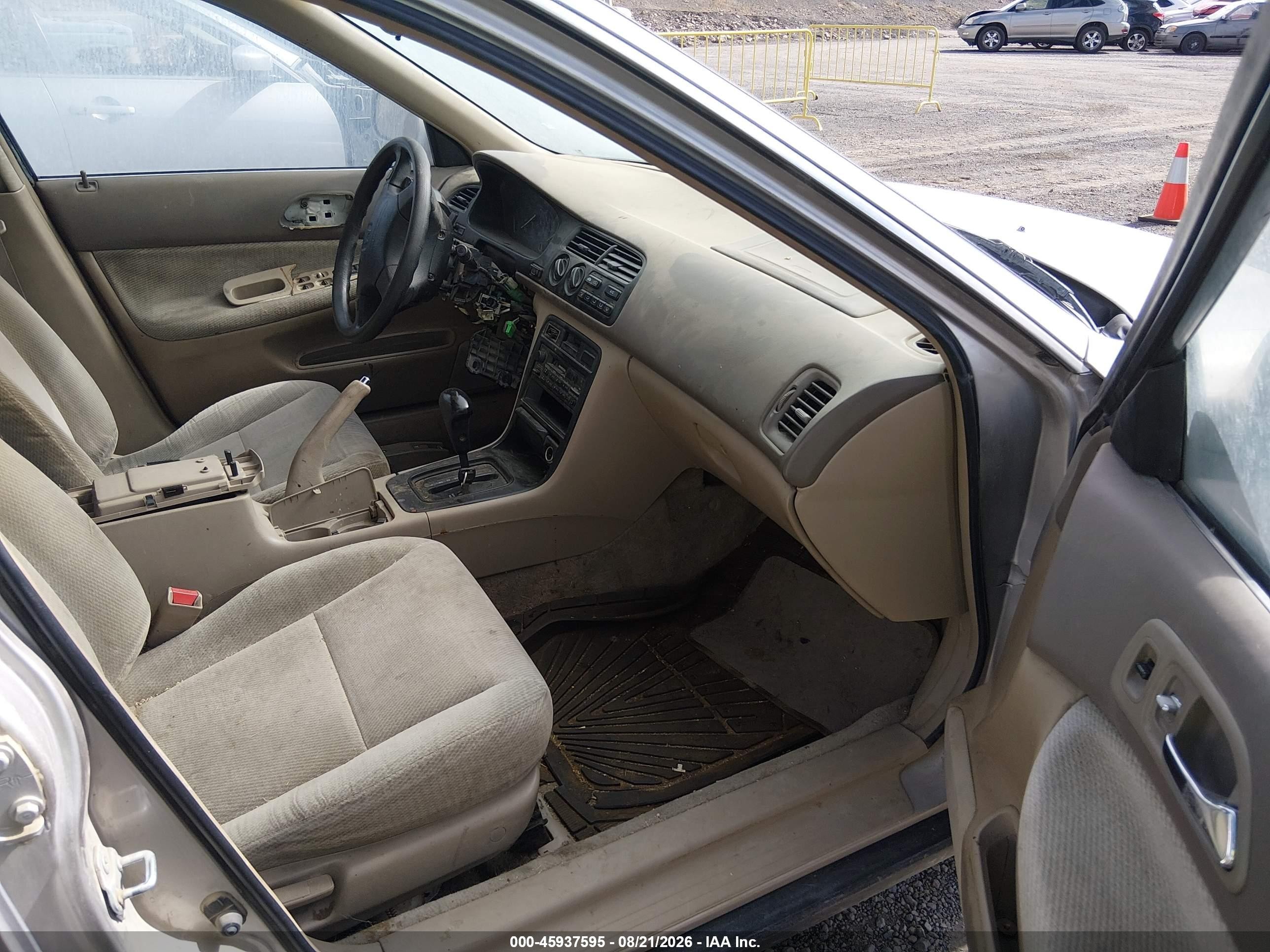 1996 Honda Accord Lx/ex Gray vin: 1HGCD5631TA242277