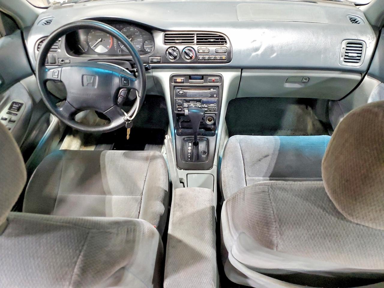 1996 Honda Accord Lx Teal vin: 1HGCD5632TA043061