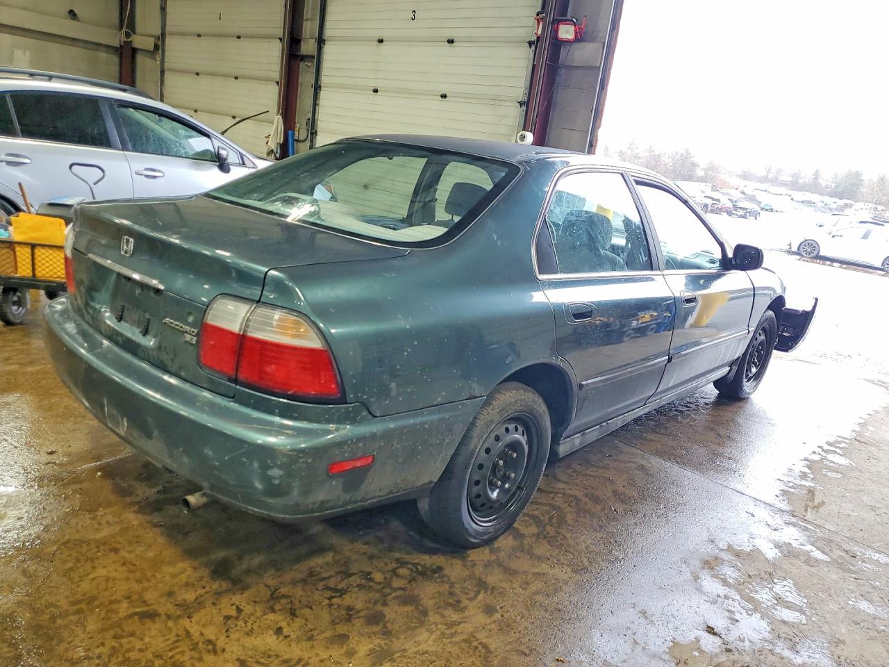 1996 Honda Accord Lx Teal vin: 1HGCD5632TA043061