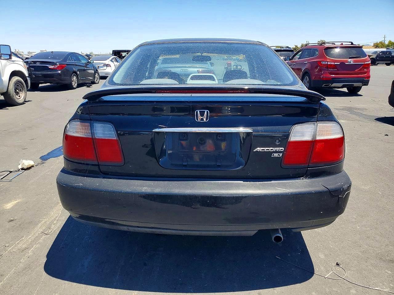 1996 Honda Accord Lx Black vin: 1HGCD5632TA241655