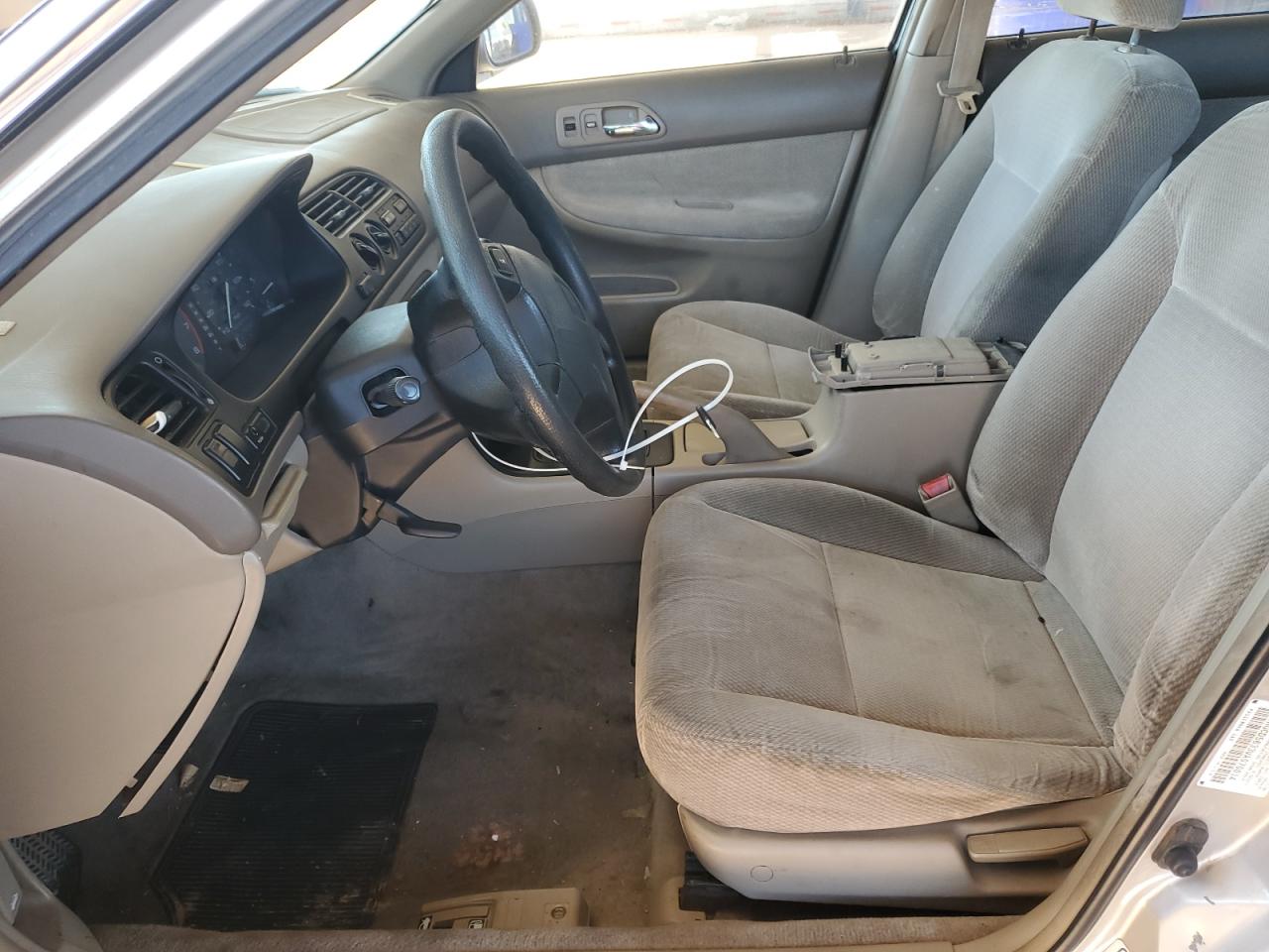 1997 Honda Accord Lx Tan vin: 1HGCD5633VA070014
