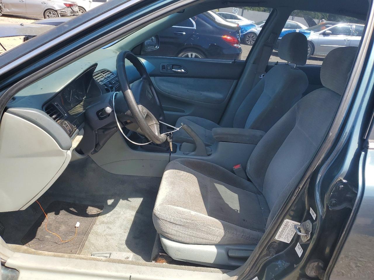 1996 Honda Accord Lx Blue vin: 1HGCD5634TA159135