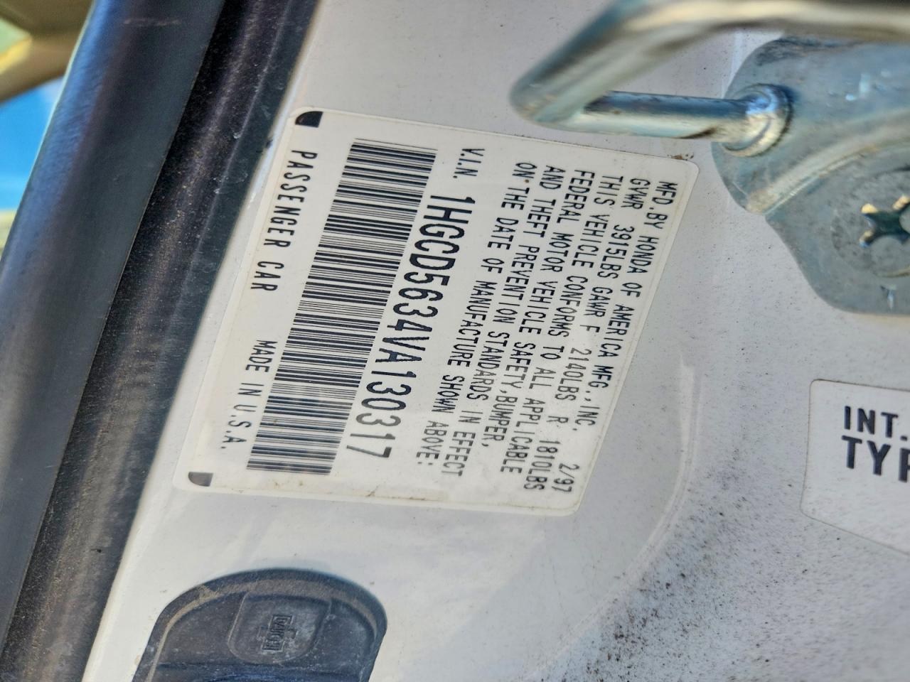 1997 Honda Accord Lx White vin: 1HGCD5634VA130317