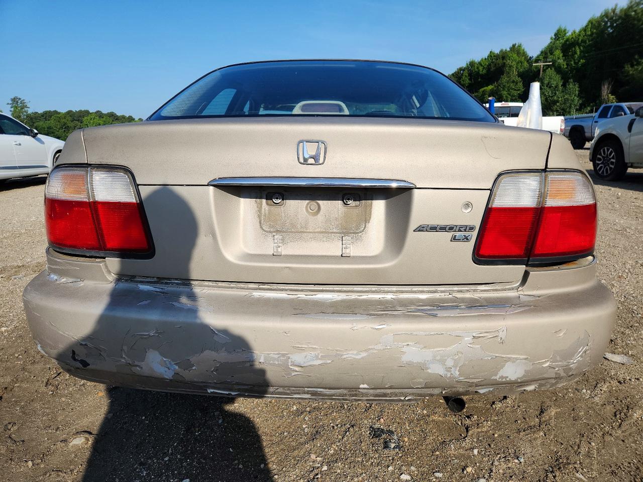 1997 Honda Accord Lx Beige vin: 1HGCD5634VA222625