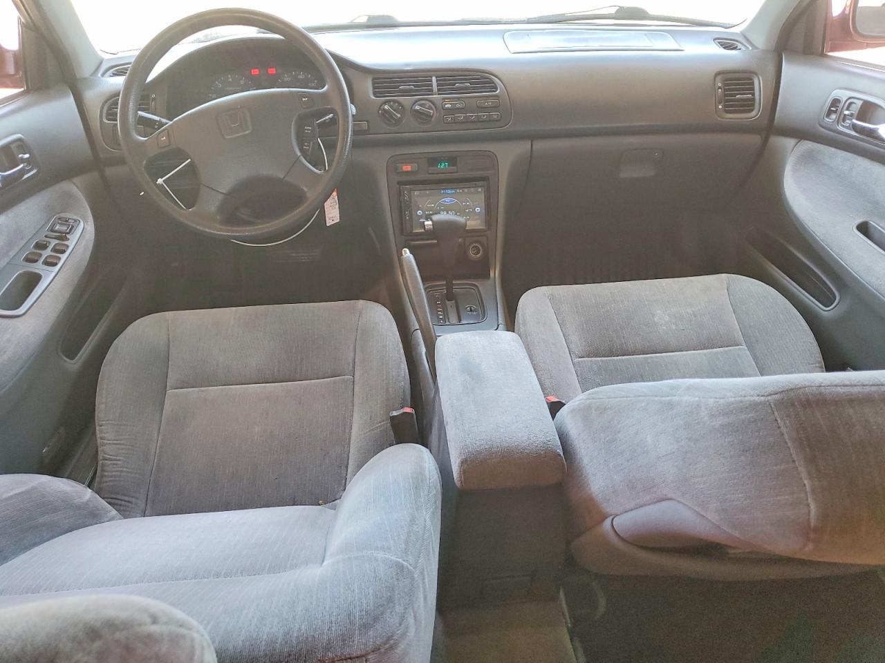 1994 Honda Accord Lx Burgundy vin: 1HGCD5635RA121793