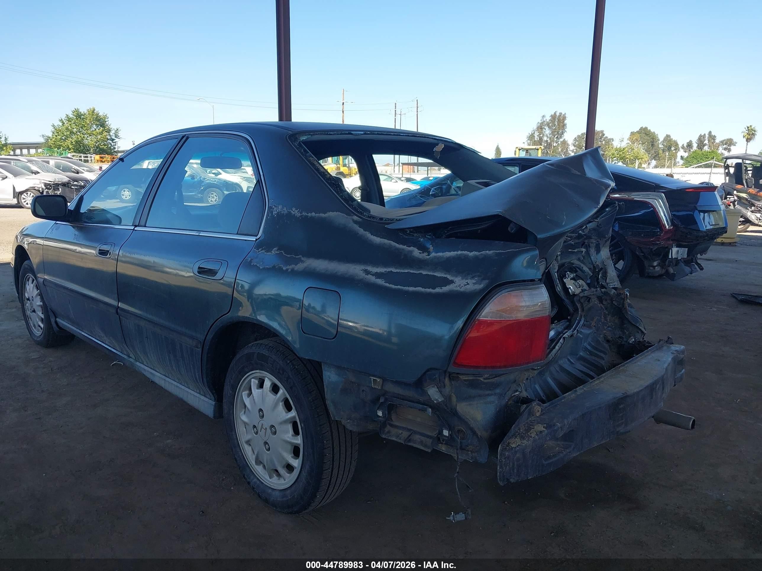 1996 Honda Accord Lx/ex Зеленый vin: 1HGCD5635TA040302