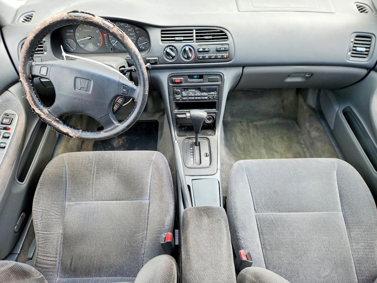 1996 Honda Accord Lx Black vin: 1HGCD5635TA810370