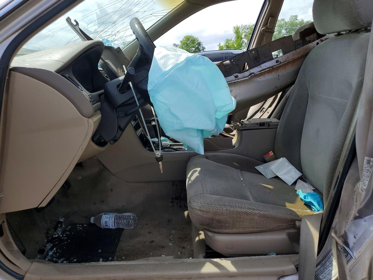 1997 Honda Accord Lx Silver vin: 1HGCD5635VA136854