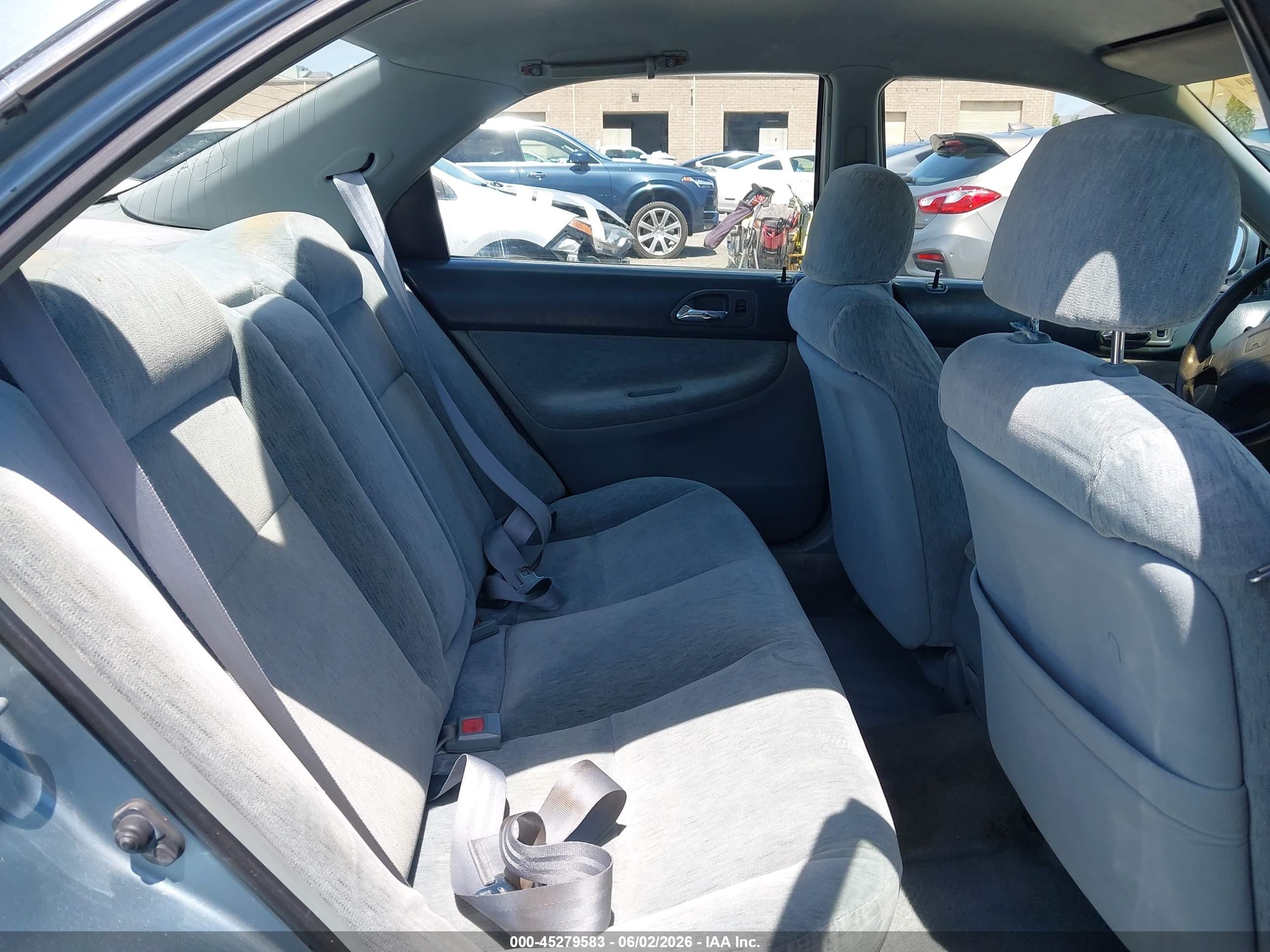 1994 Honda Accord Lx/ex Blue vin: 1HGCD5636RA073608