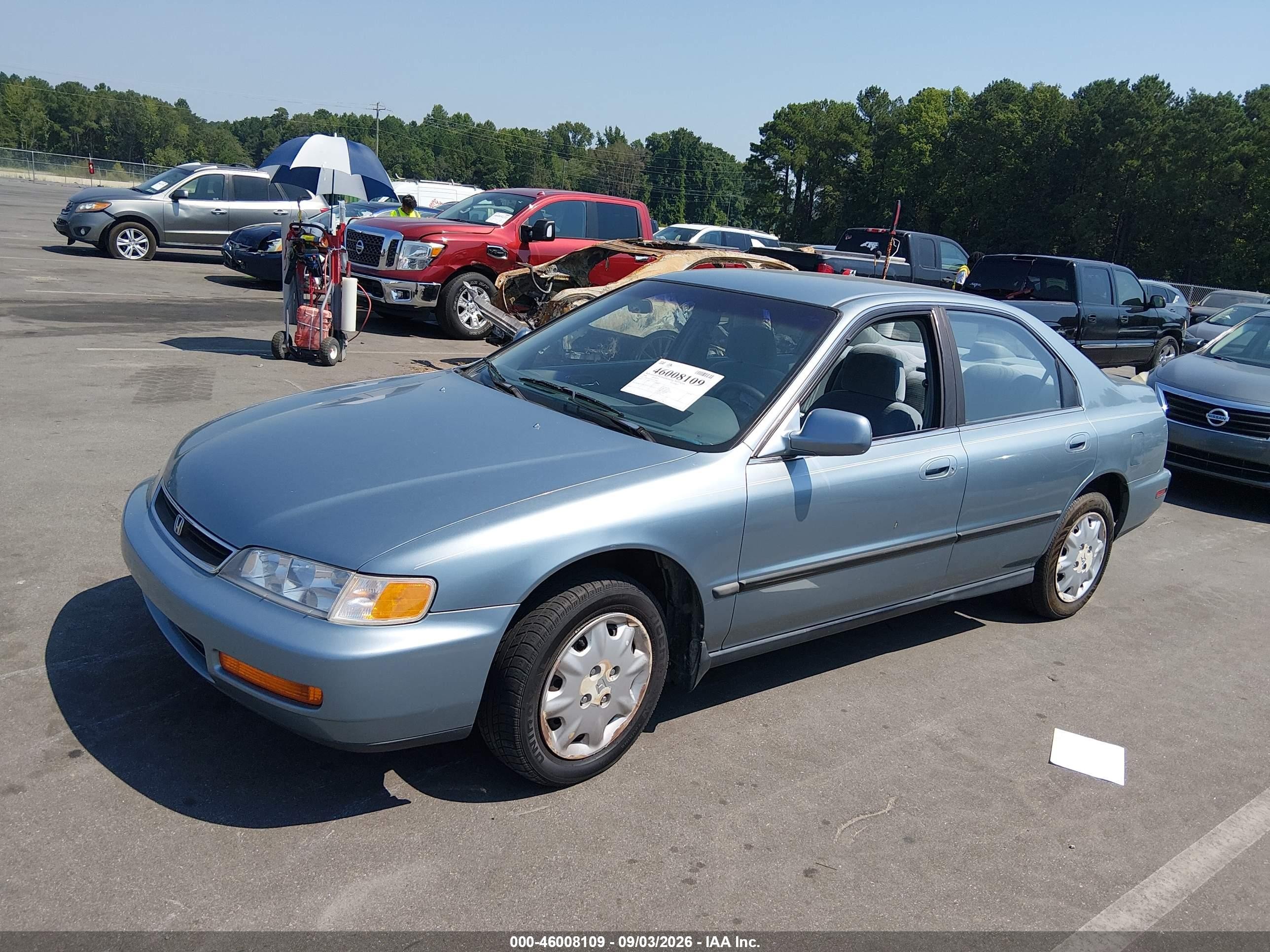 1996 Honda Accord Lx/ex Light Blue vin: 1HGCD5636TA225426
