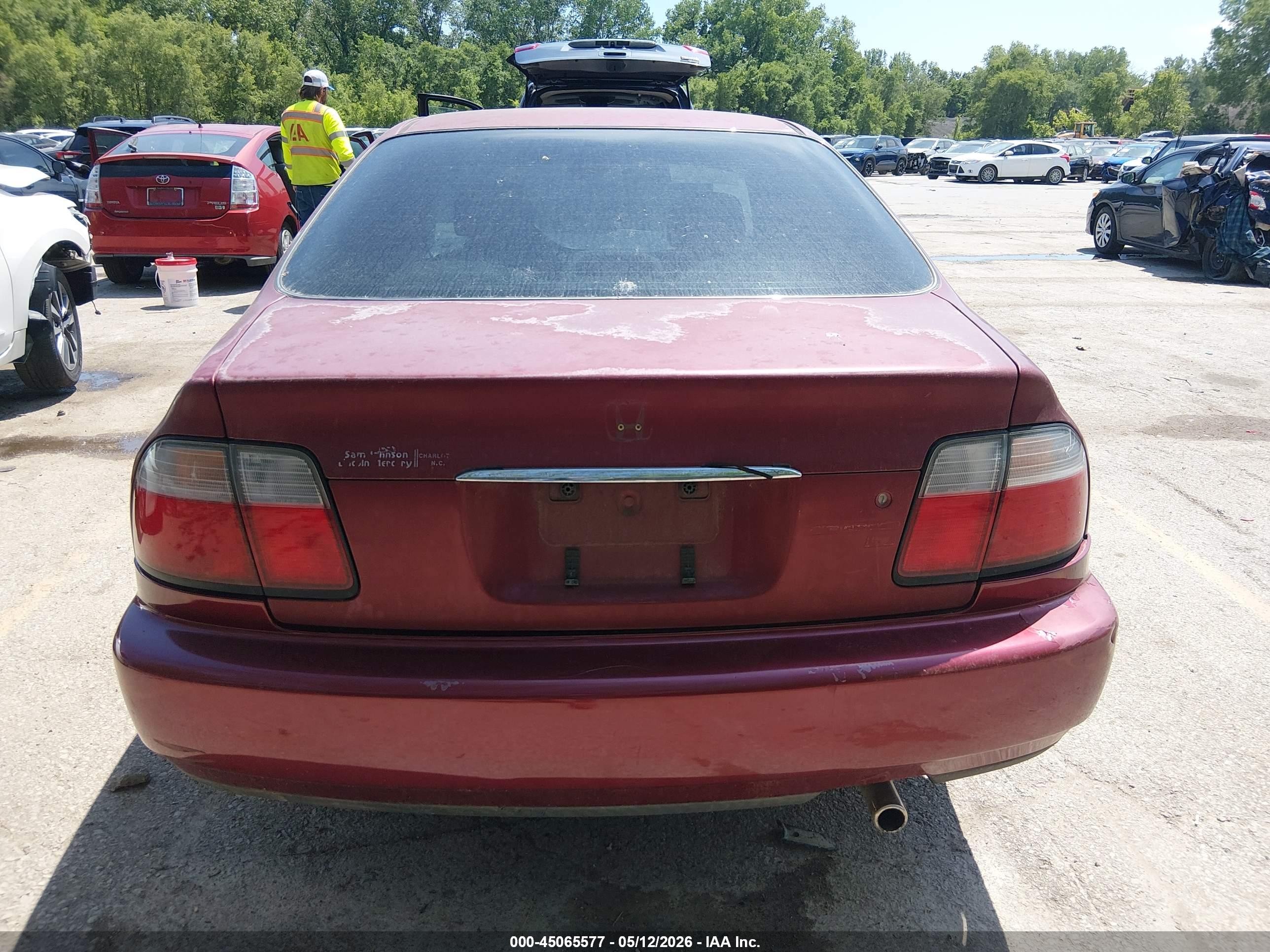 1997 Honda Accord Lx Red vin: 1HGCD5636VA114605